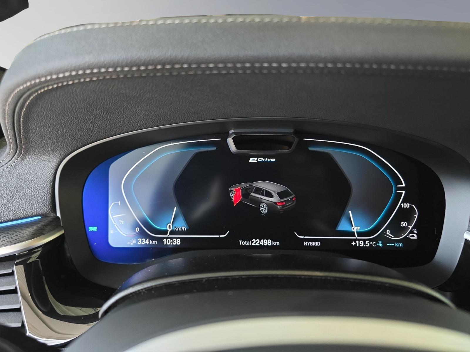 BMW 530e xDrive Touring M Sport-image-11