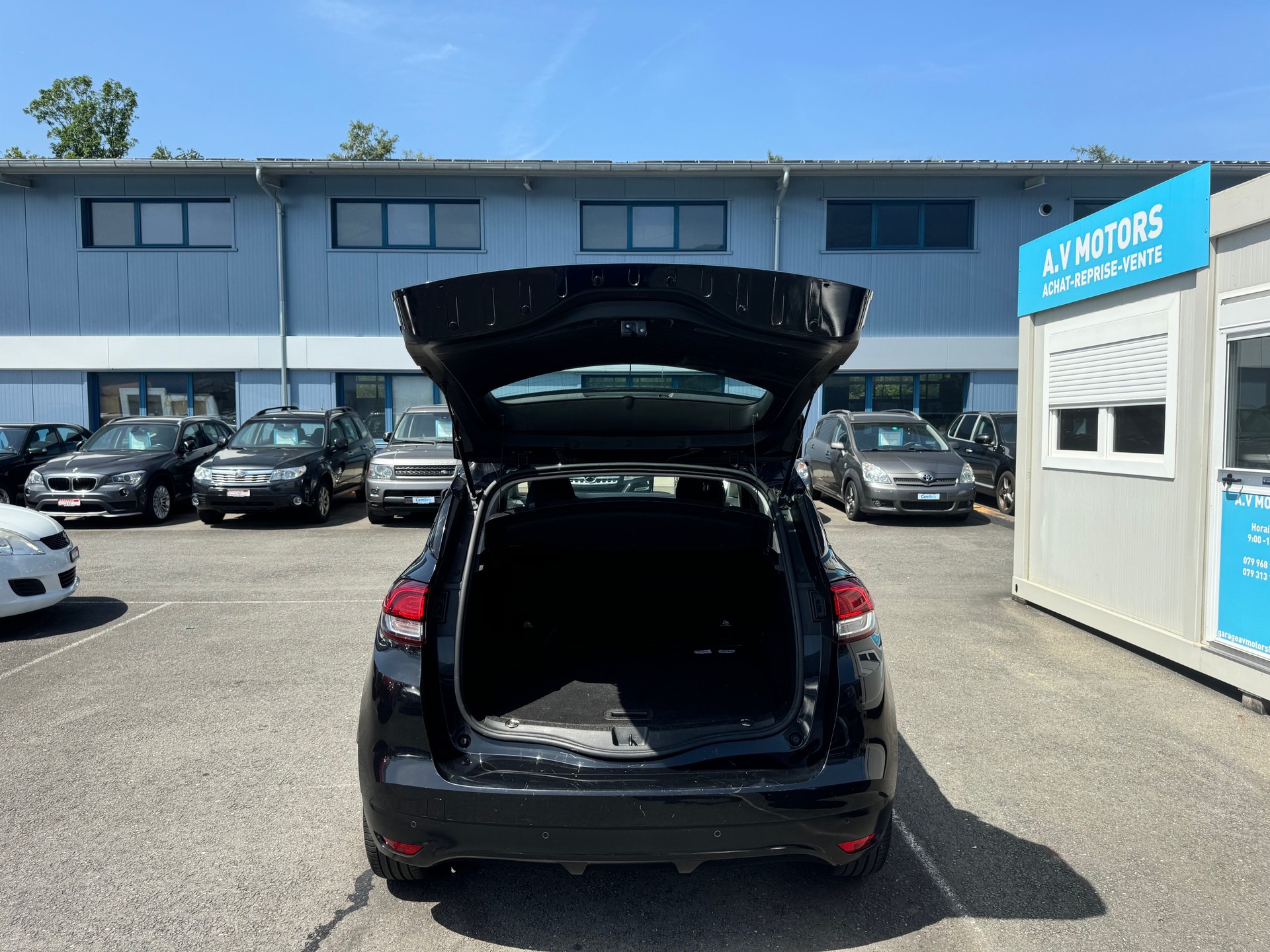 RENAULT Scénic 1.2 16V Turbo Zen-image-6