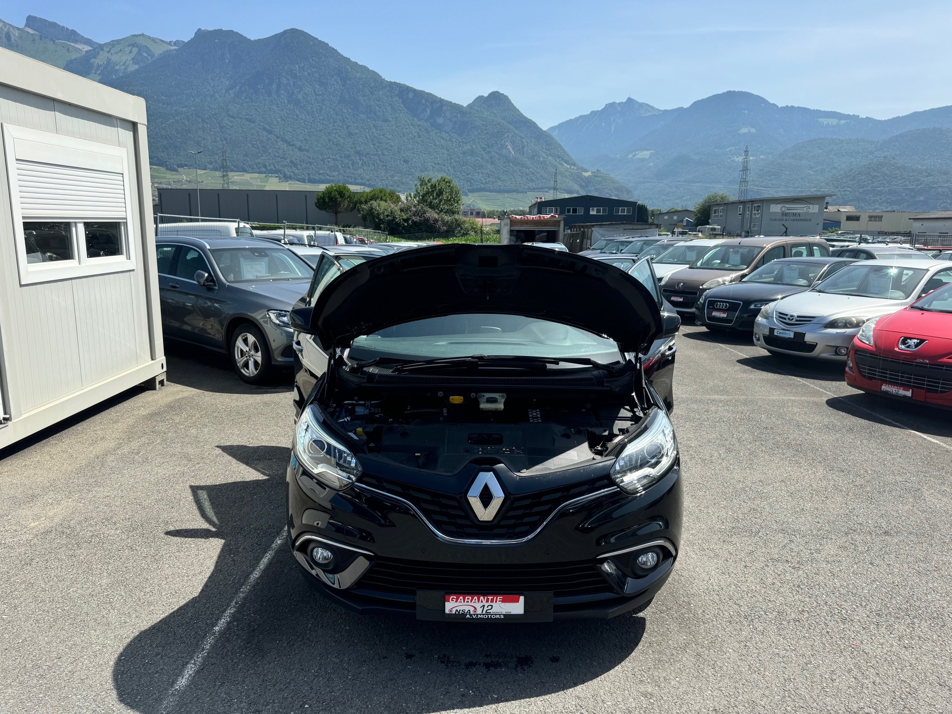 RENAULT Scénic 1.2 16V Turbo Zen-image-14