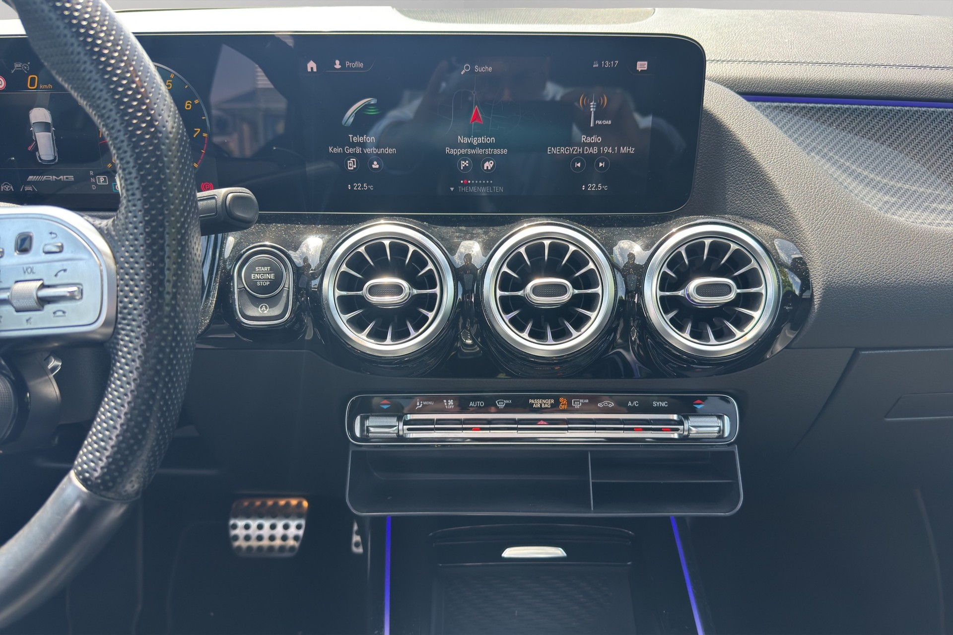 MERCEDES-BENZ GLA 45 S AMG 4Matic+ 8G-Speedshift DCT-image-7