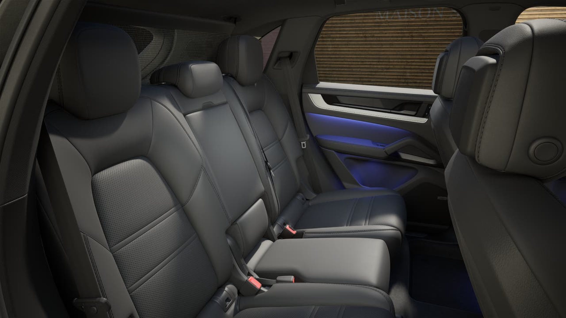 PORSCHE Cayenne E-Hybrid-image-12