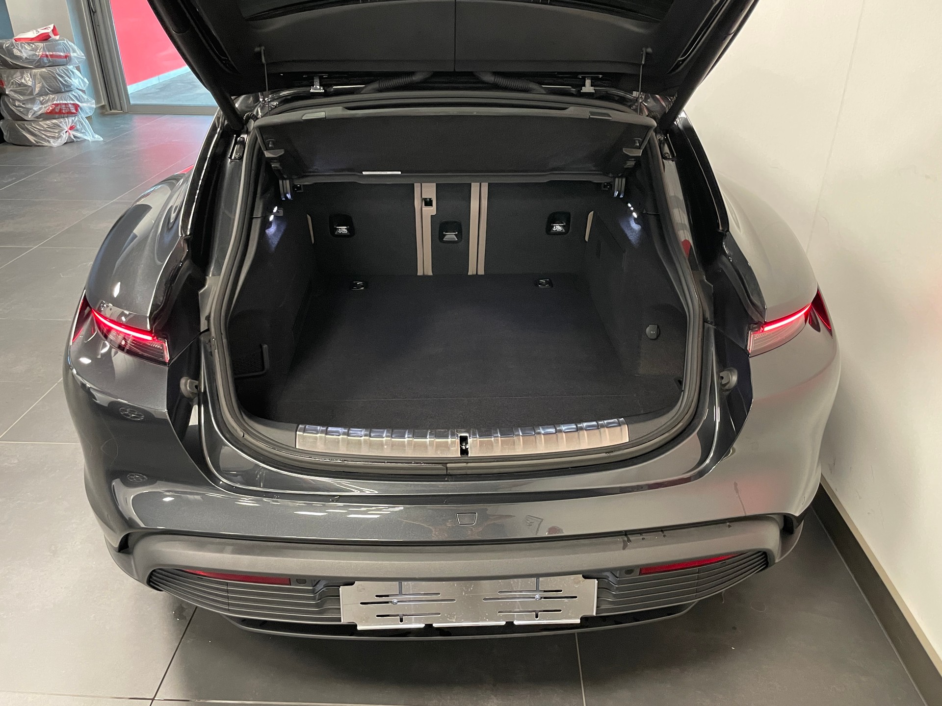 PORSCHE Taycan 4S Sport Turismo Performance Plus 93,4kWh-image-18