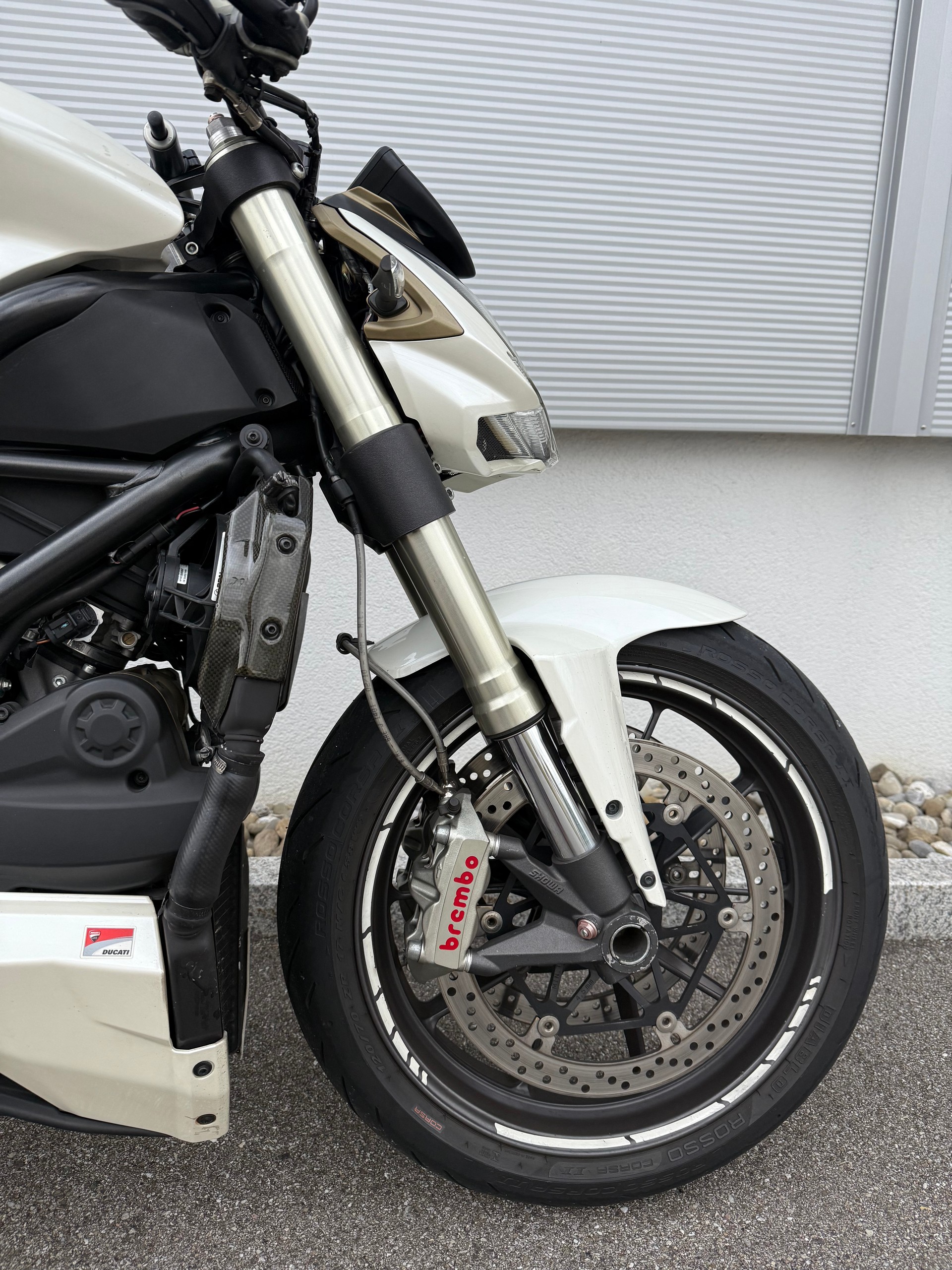 DUCATI Streetfighter 1099 S-image-4