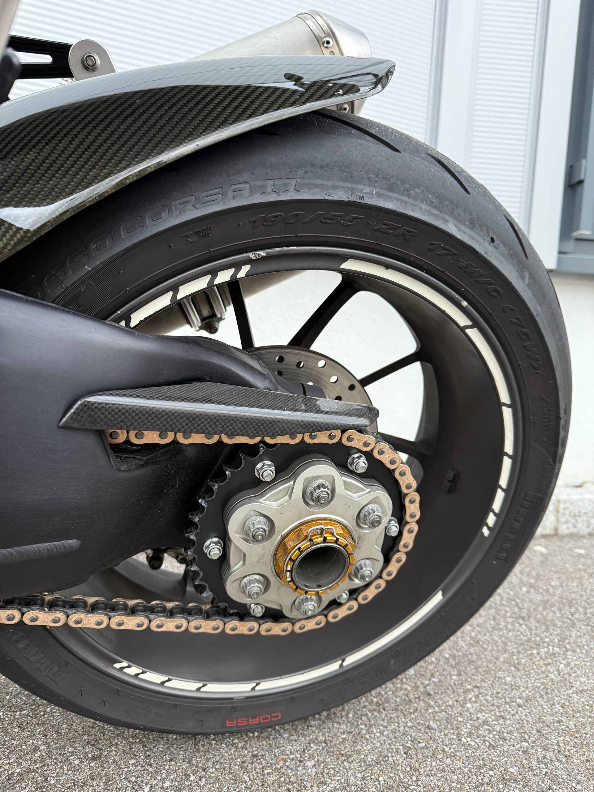 DUCATI Streetfighter 1099 S-image-7