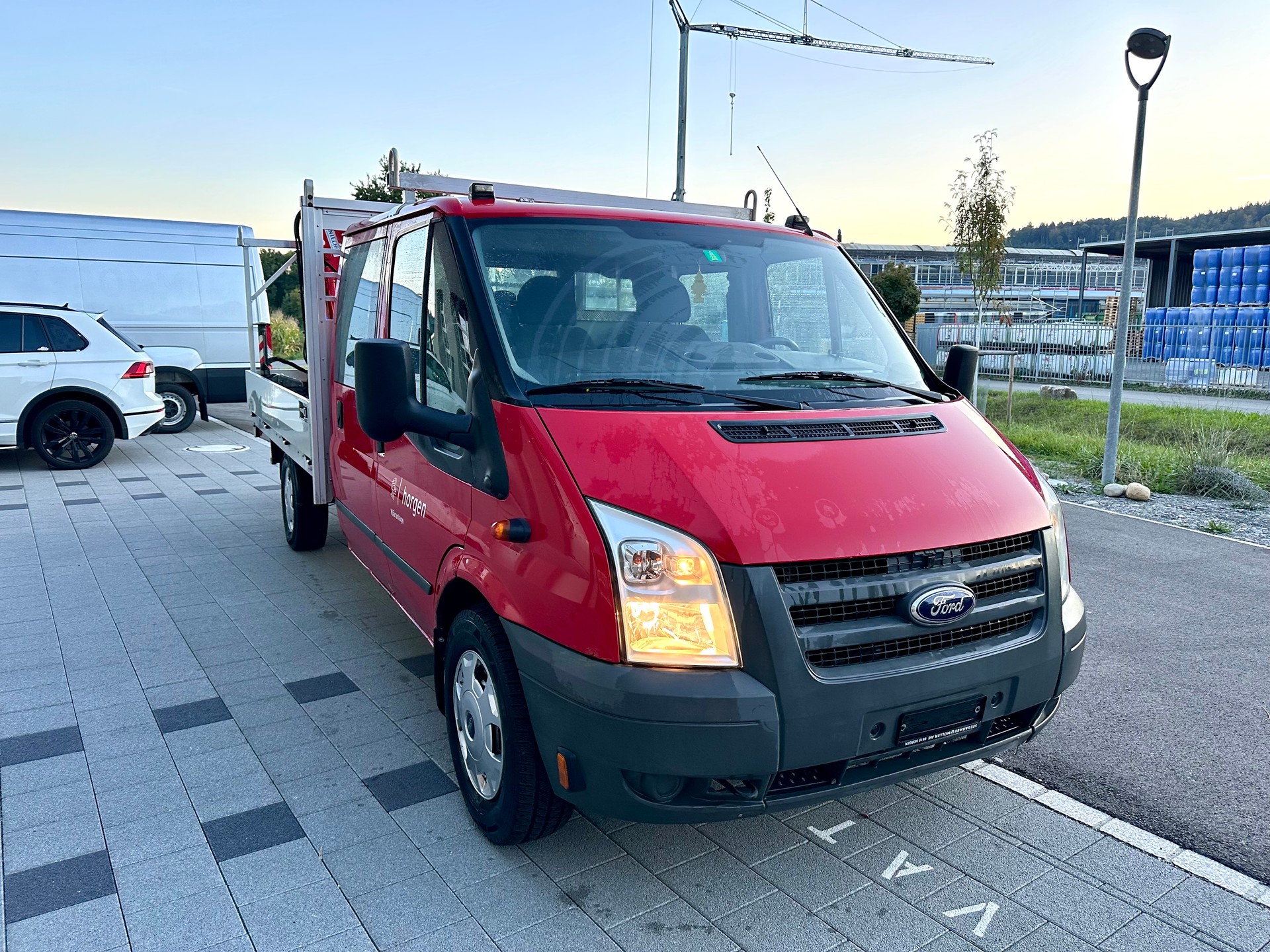 FORD 350 M 4X4 Doppelkabine mit Krane-image-1