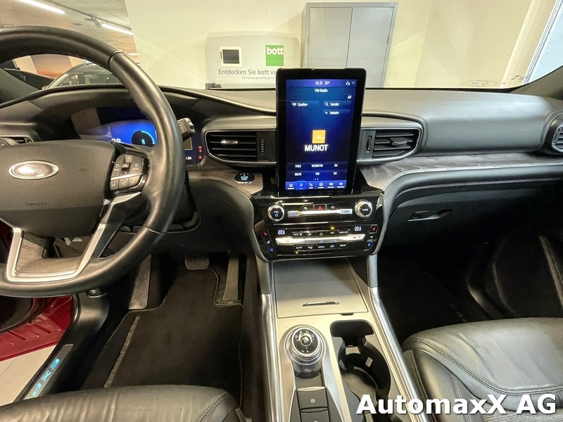 FORD Explorer 3.0 V6 Plug-in Hybrid Platinum-image-9