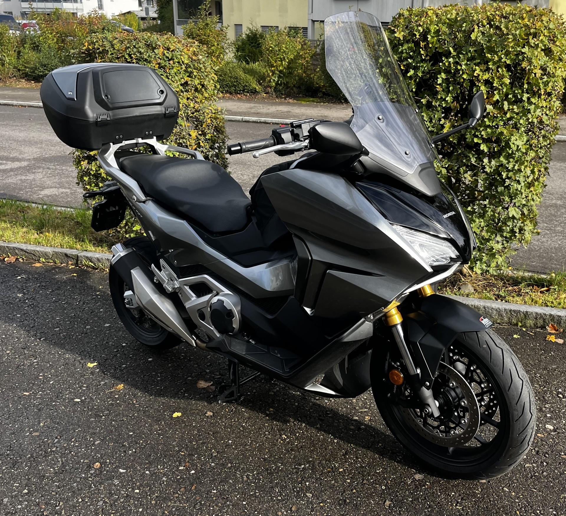 HONDA NSS 750-showroom-element-2
