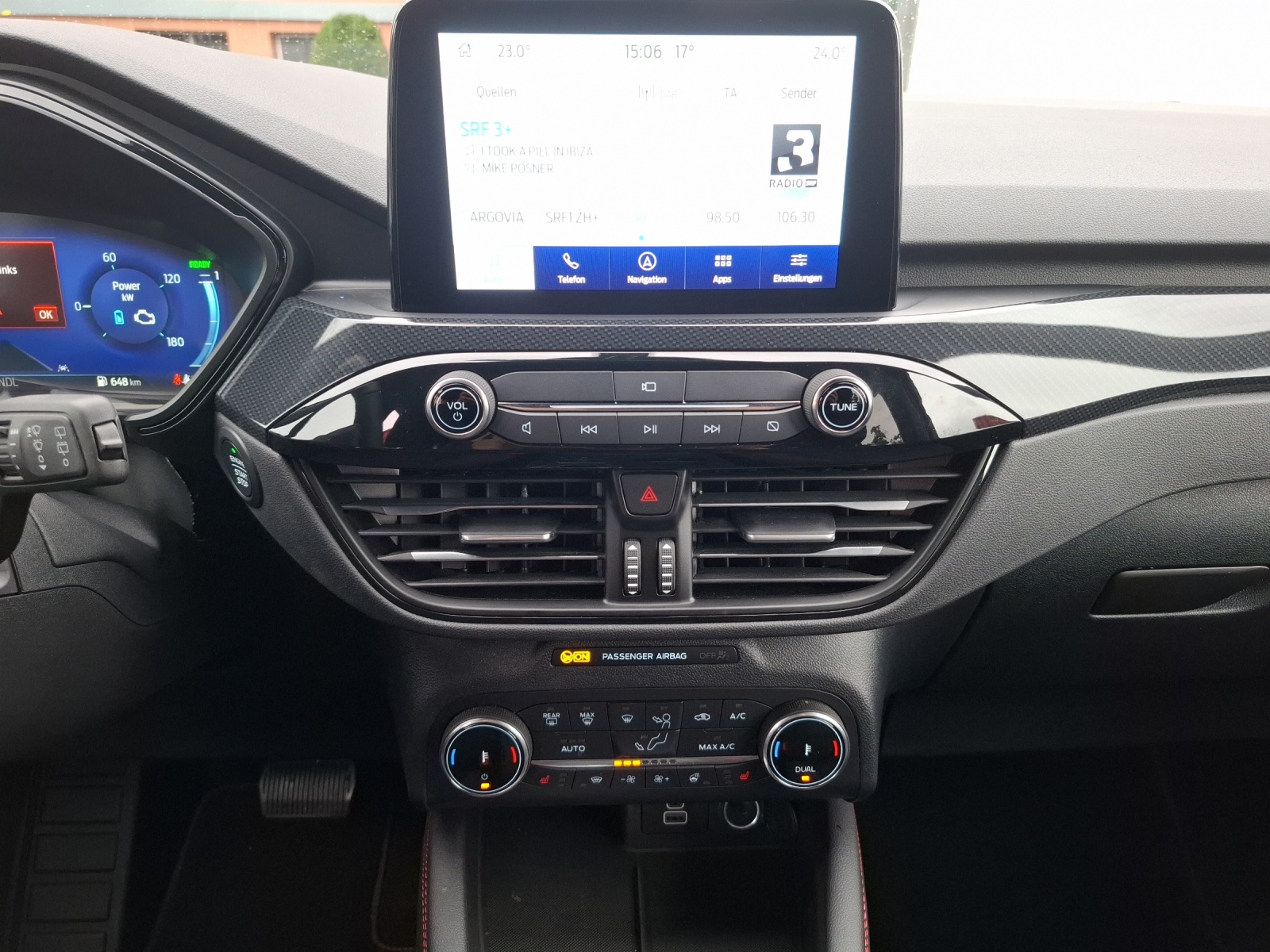 FORD Kuga 2.5 Hybrid ST-Line 4x4-image-6