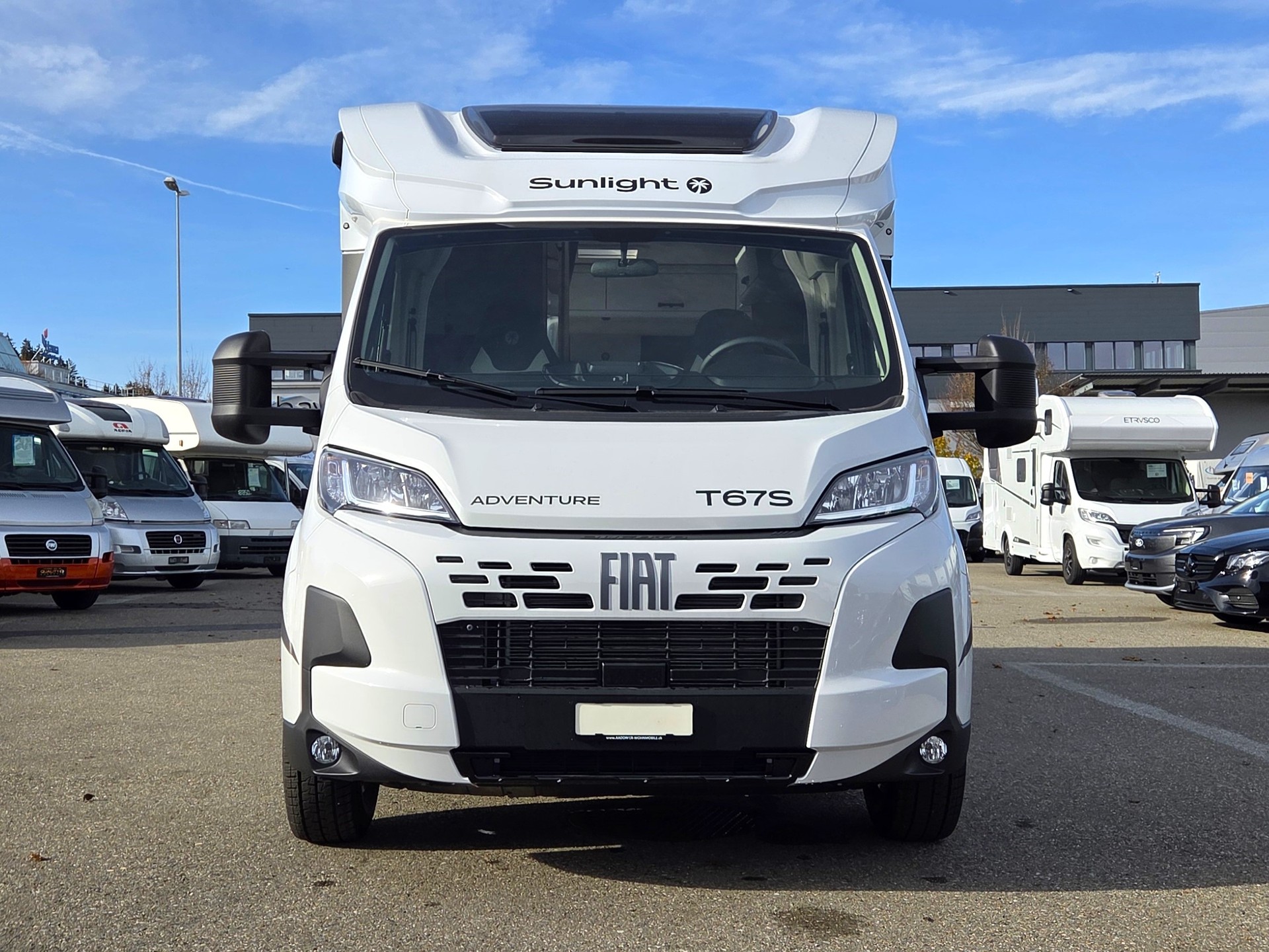 SUNLIGHT T67S Adventure Edition-image-7