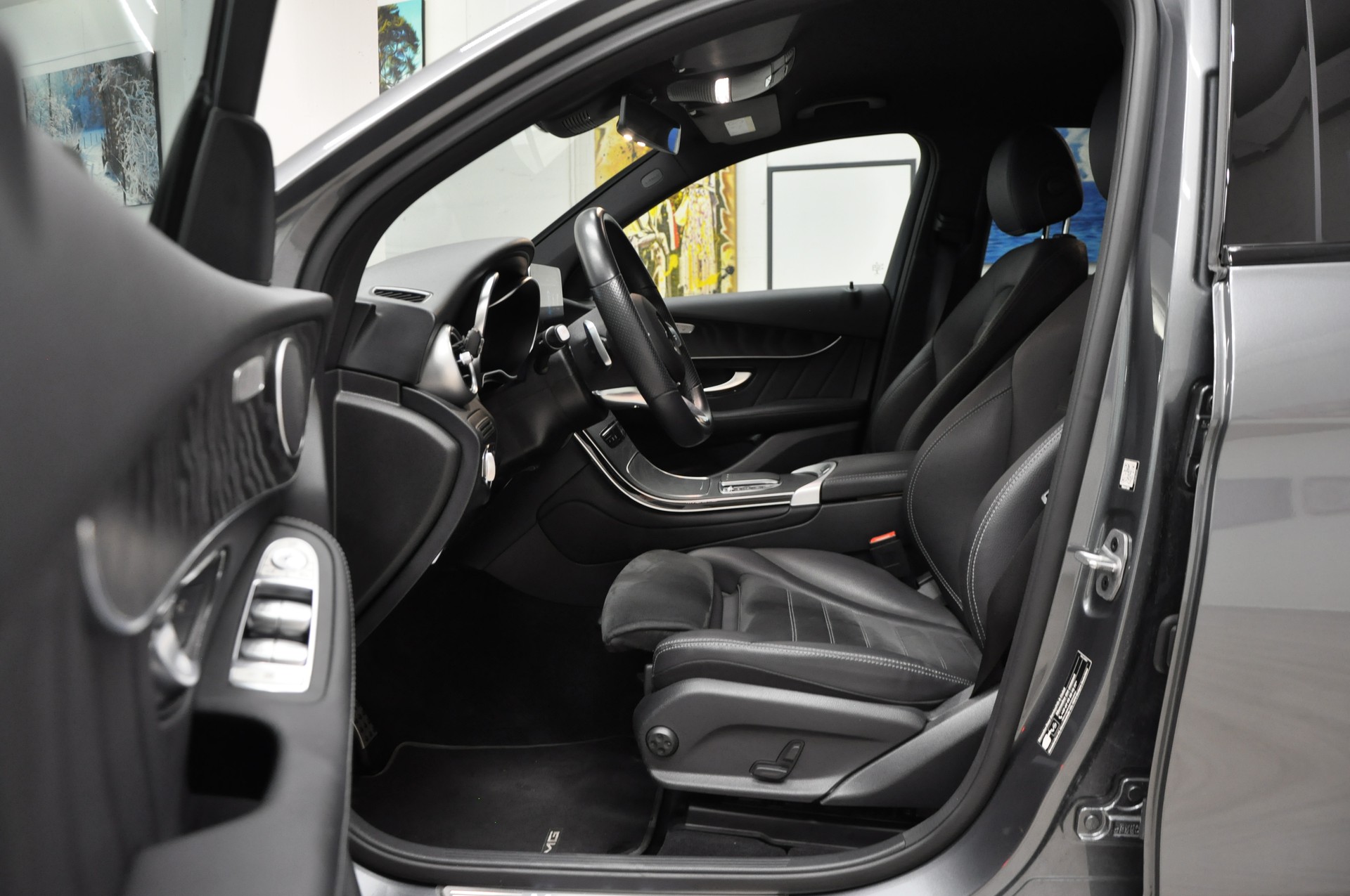 MERCEDES-BENZ GLC 220 d AMG Line 4Matic 9G-Tronic-image-9