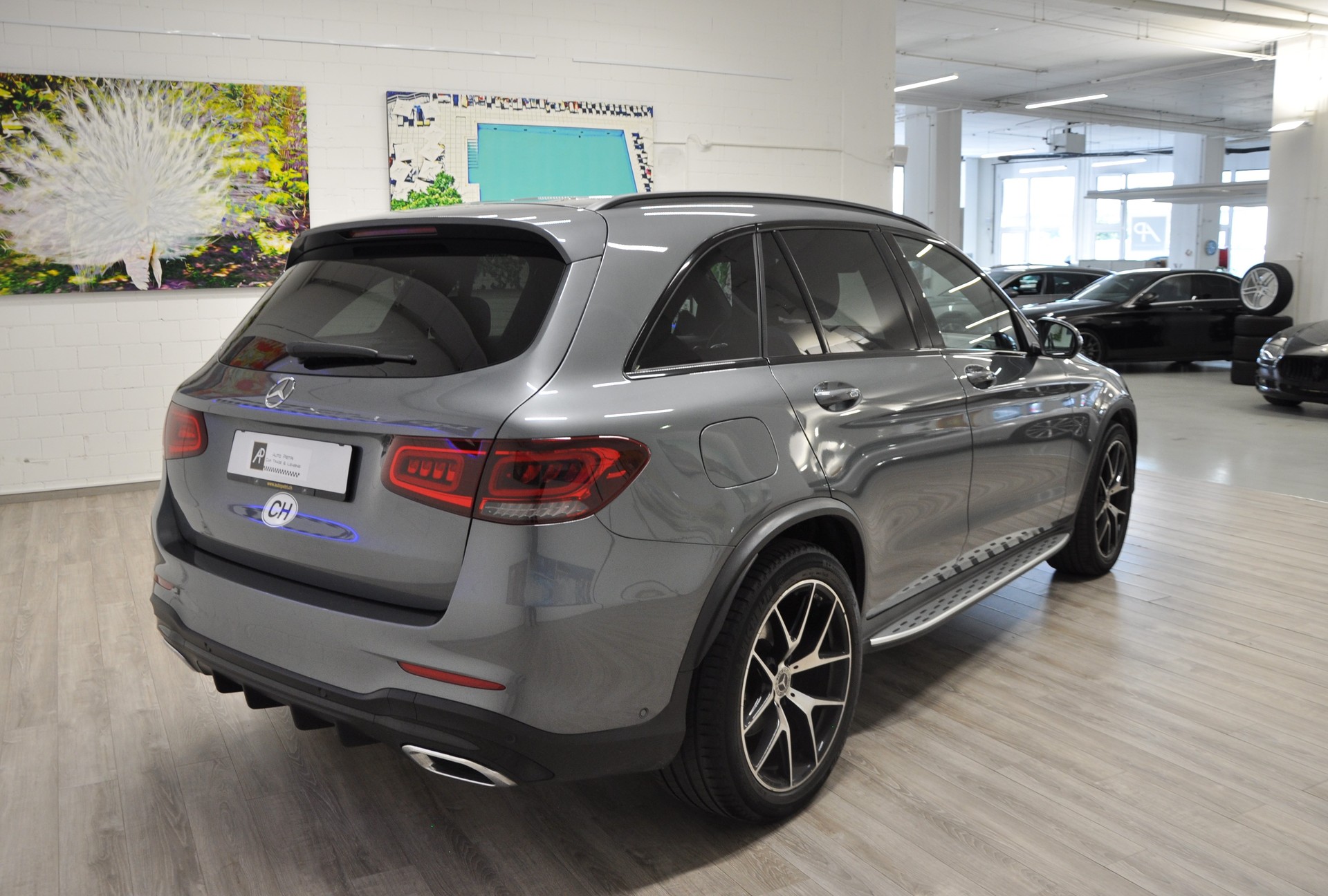 MERCEDES-BENZ GLC 220 d AMG Line 4Matic 9G-Tronic-image-4