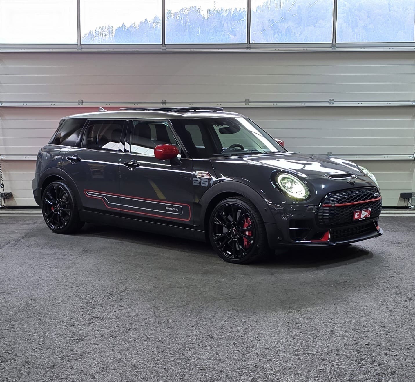 MINI Clubman Cooper John Cooper Works ALL4 GP Inspired Steptronic *CH-Fahrzeug*-image-6