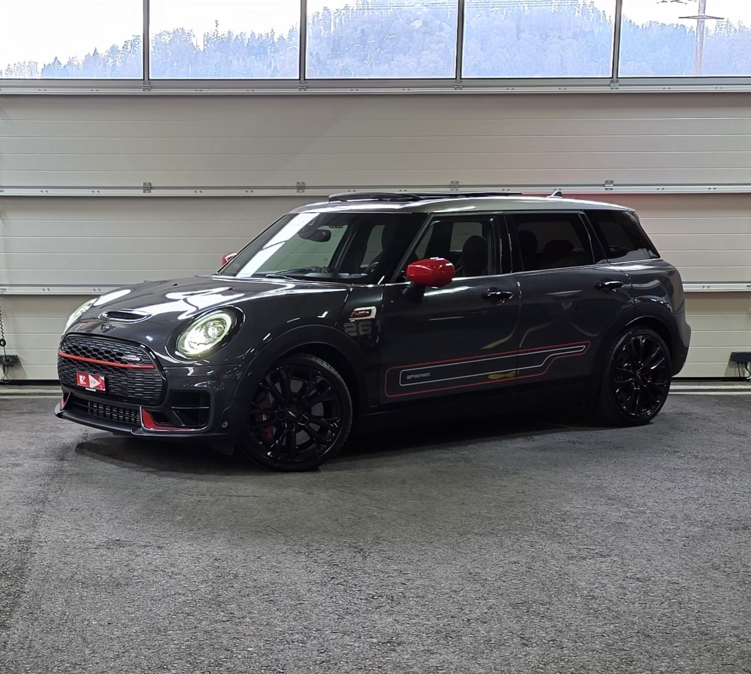 MINI Clubman Cooper John Cooper Works ALL4 GP Inspired Steptronic *CH-Fahrzeug*-image-0