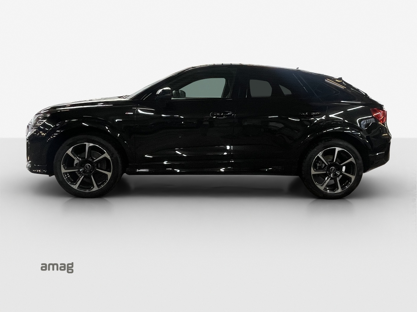 AUDI Q3 Sportback 35 TFSI S line Attraction S-tronic-image-1