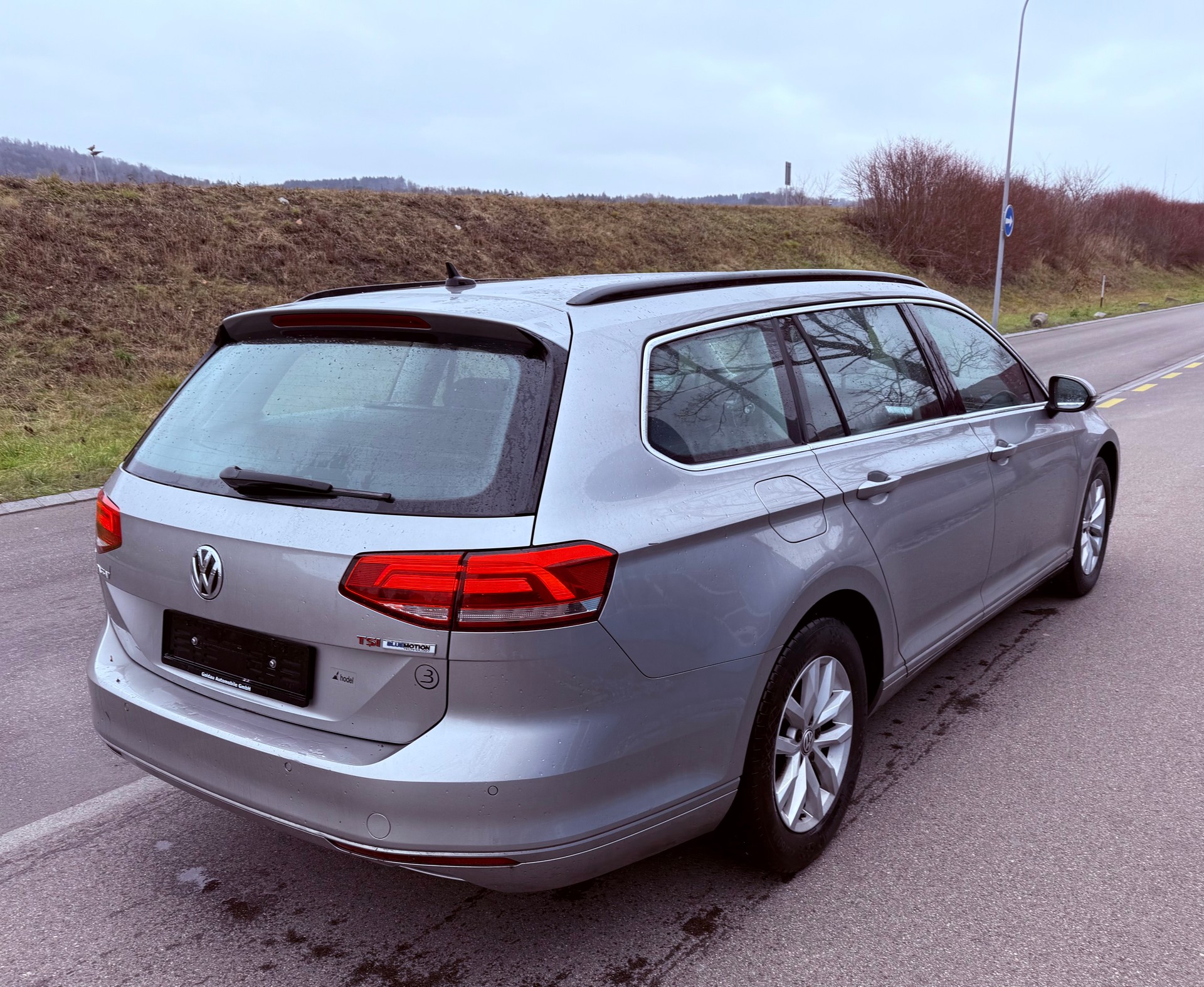 VW Passat Variant 1.8 TSI BMT Comfortline DSG-image-6