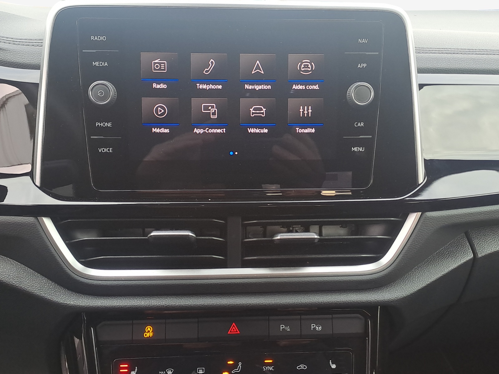 VW T-Roc 2.0 TSI R-Line DSG 4Motion-image-10