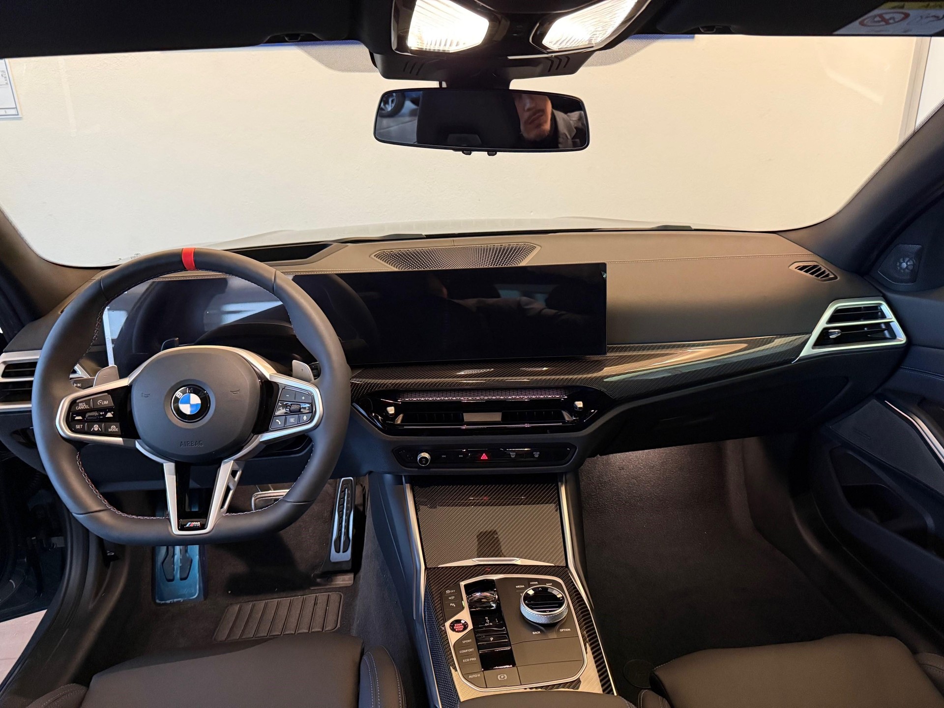 BMW M340d xDrive Touring-image-7