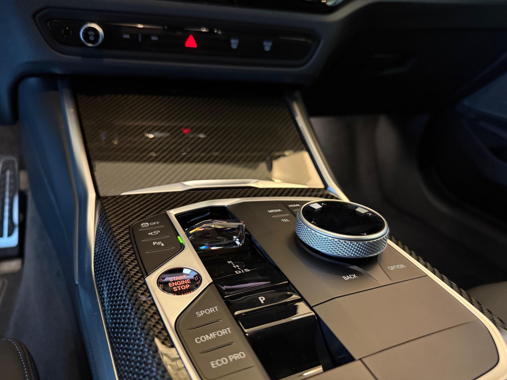 BMW M340d xDrive Touring-image-9