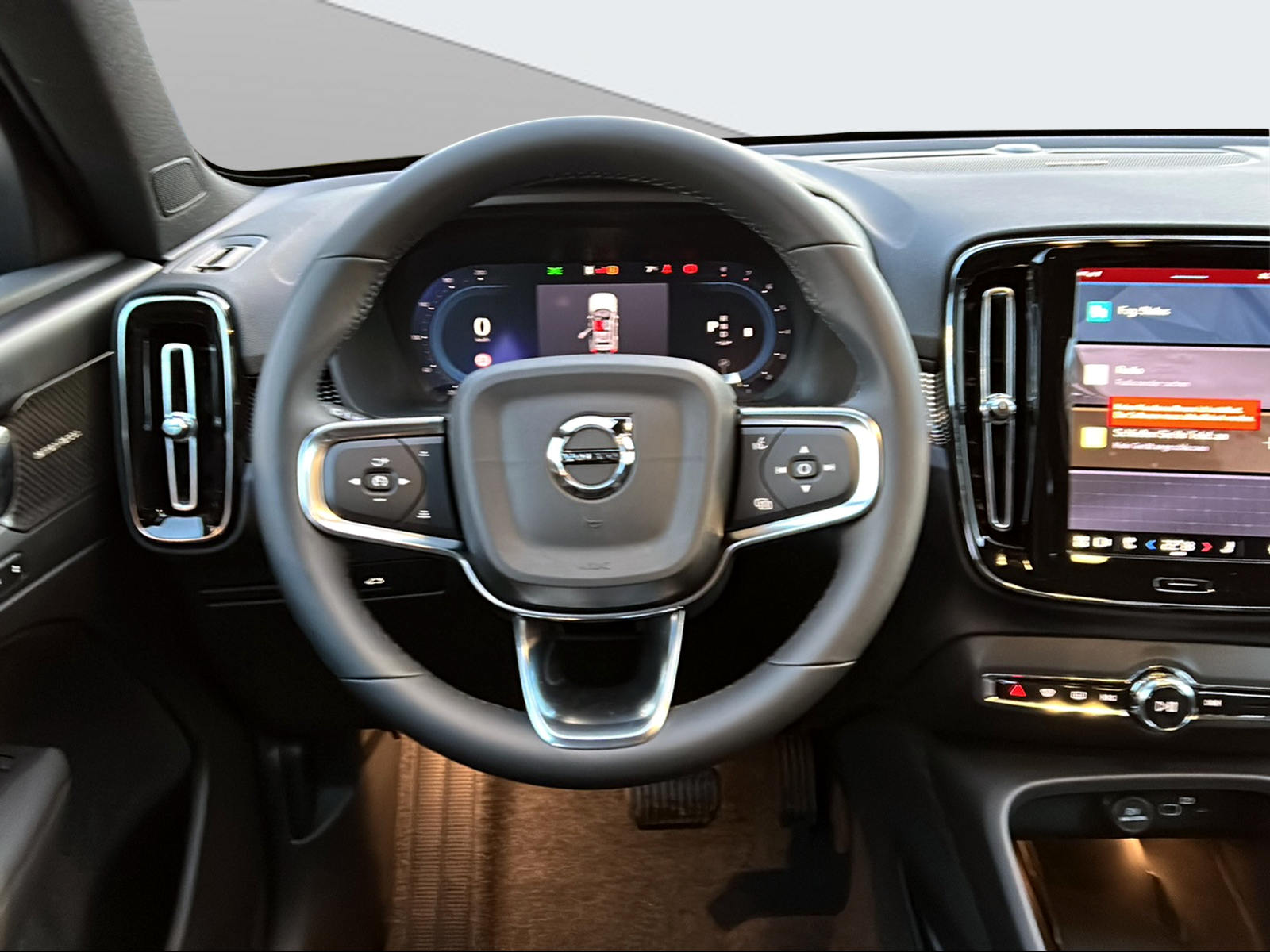 VOLVO XC40 B4 Benzin Mild Hybrid Ultra Dark DCT-image-10