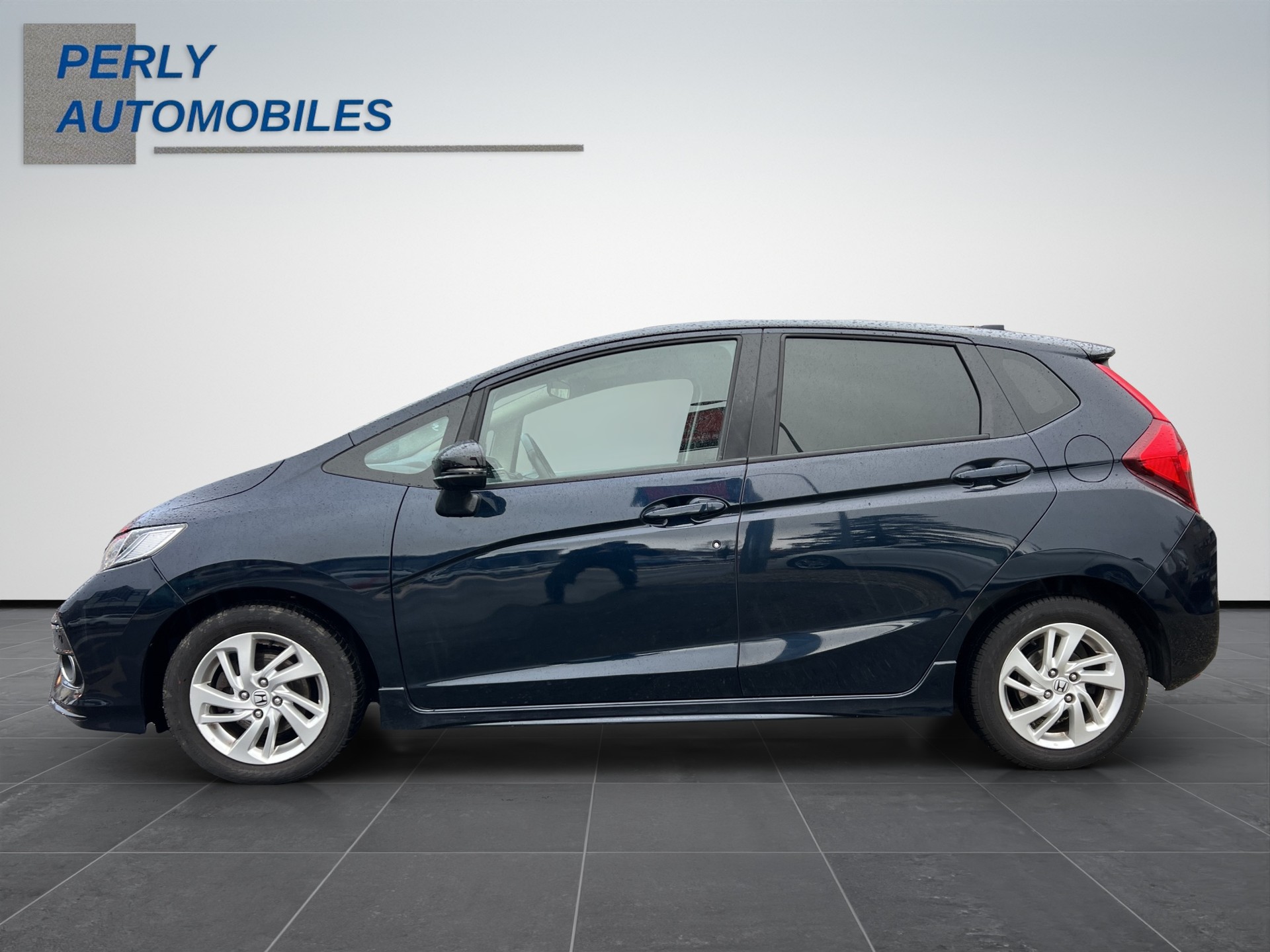 HONDA Jazz 1.5i-VTEC Dynamic-showroom-element-2