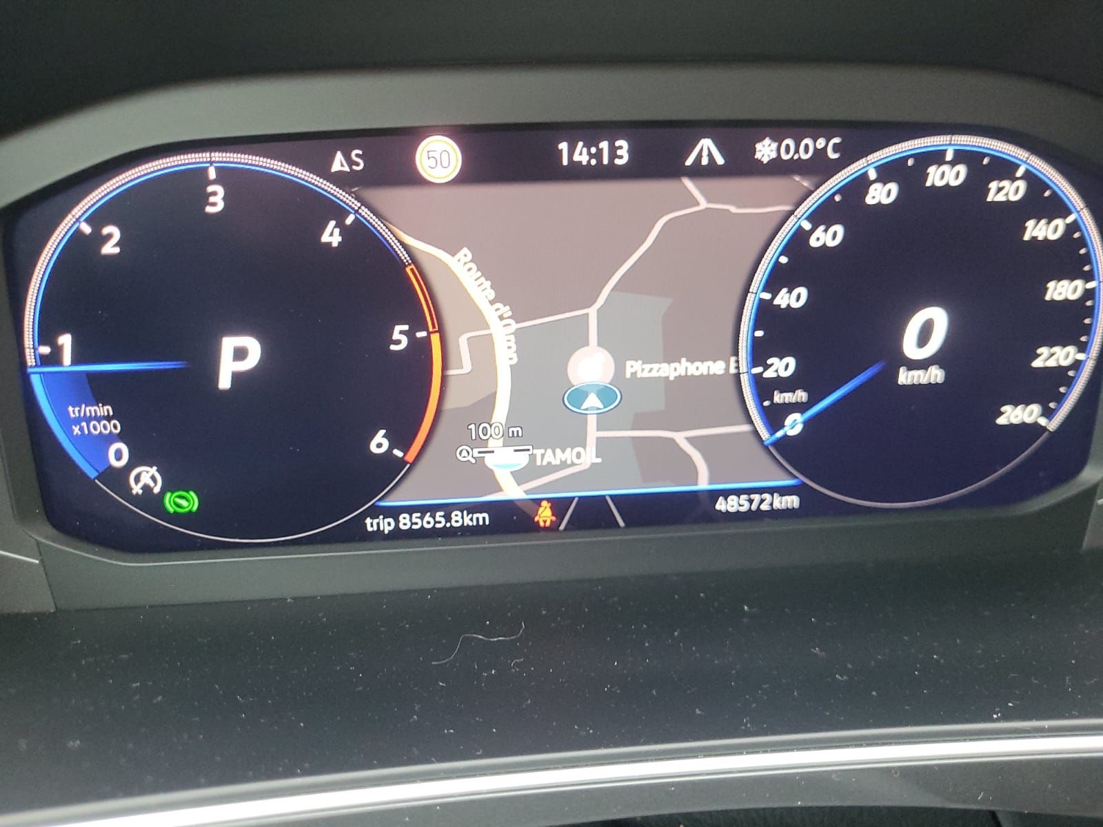 VW Tiguan 2.0 TDI SCR R-Line 4Motion DSG-image-10