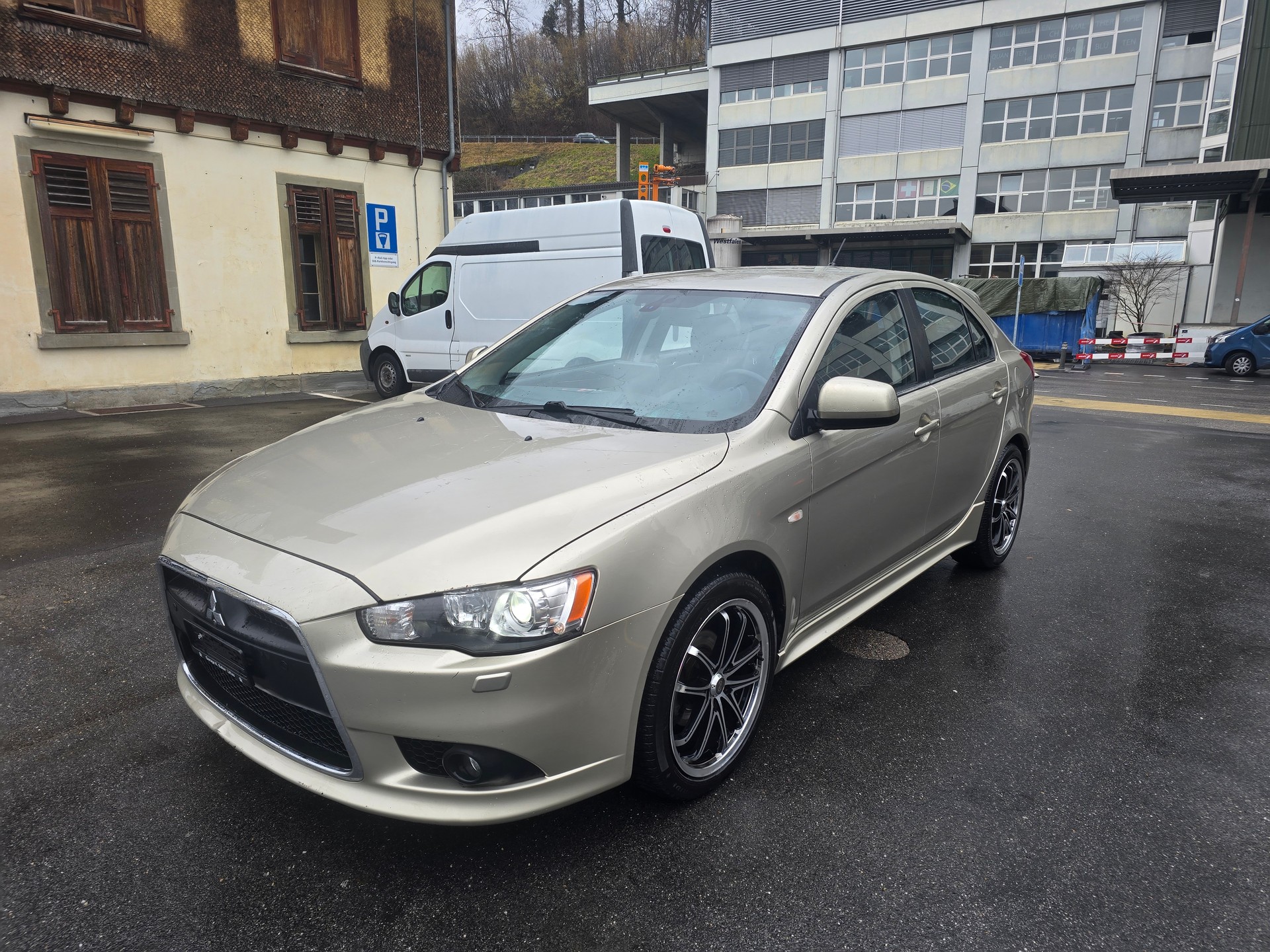 MITSUBISHI Lancer Sportback 1.8 Instyle CVT-image-0