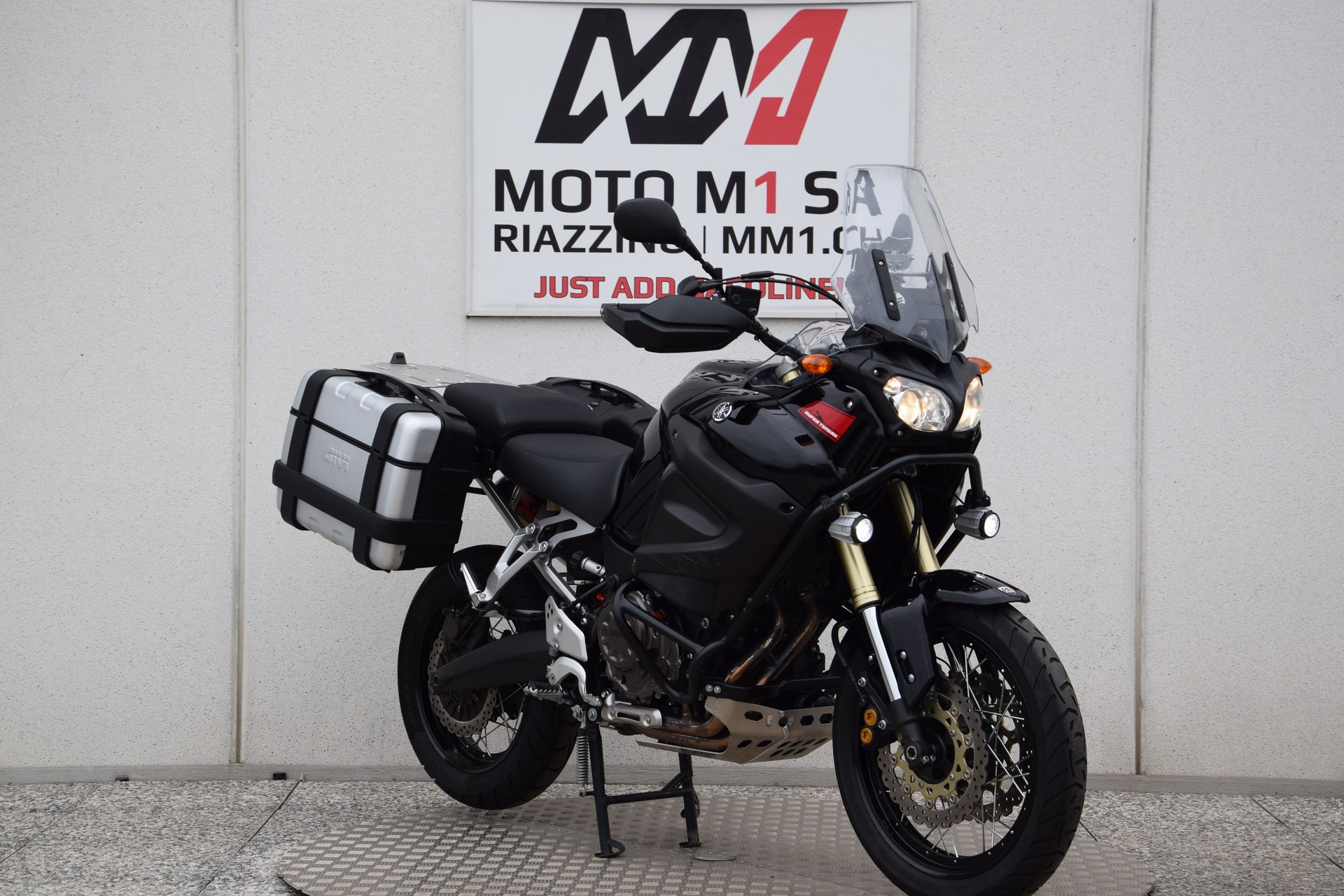 YAMAHA XT 1200 Z Super Ténéré-showroom-element-1