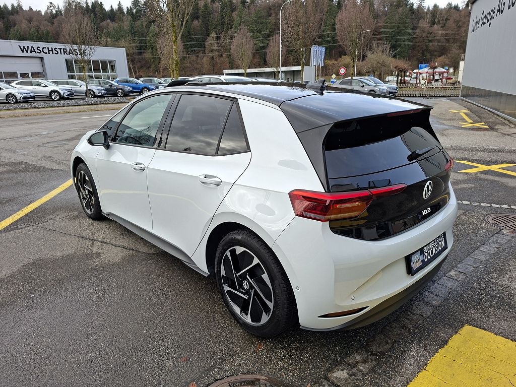 VW ID.3 Pro 58 kWh Pro United-image-4