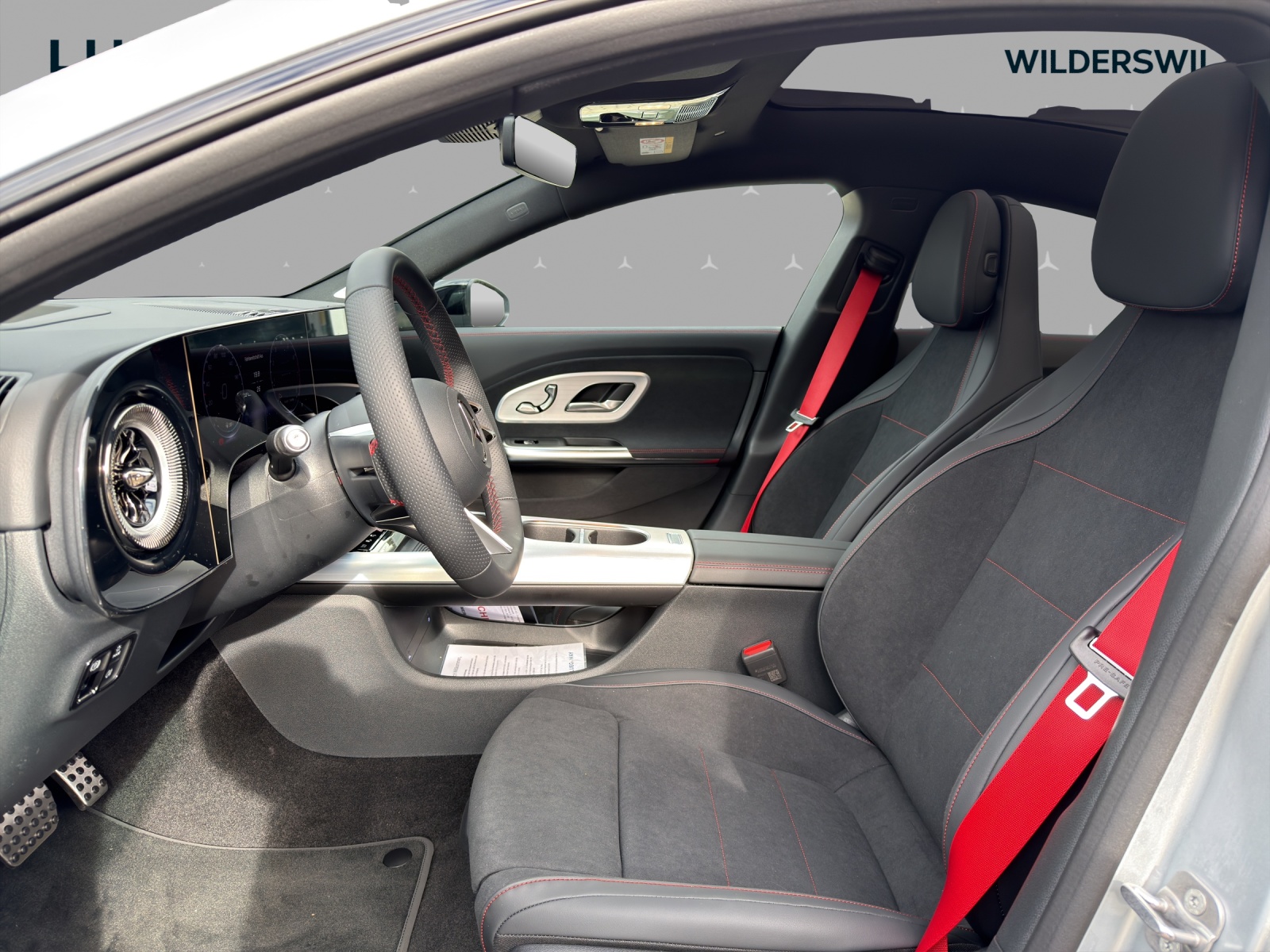 MERCEDES-BENZ CLA 220 8G-DCT 4Matic-image-8