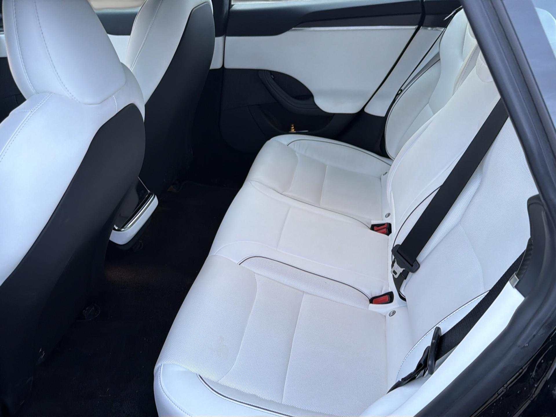TESLA Model S 100 kWh Plaid 1267 PS-image-13