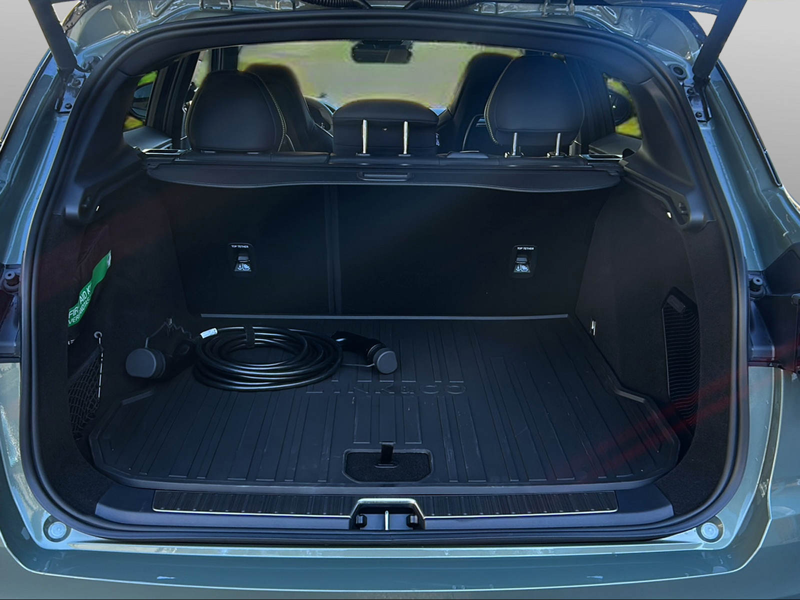 LYNK & CO 01 1.5 PHEV More-image-9