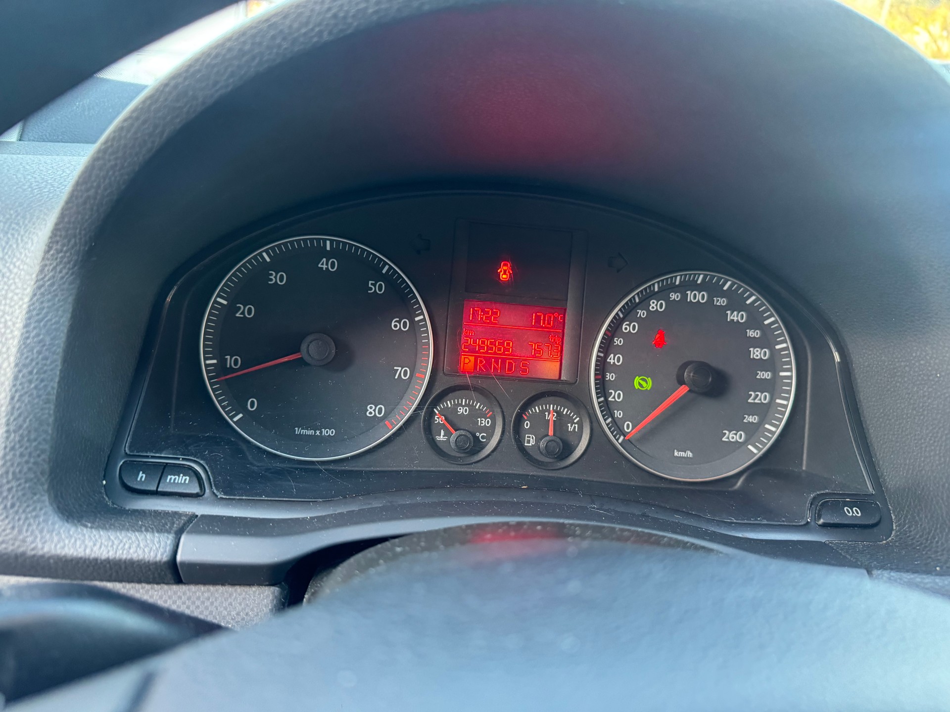 VW Golf 1.6 FSI Comfortline-image-2