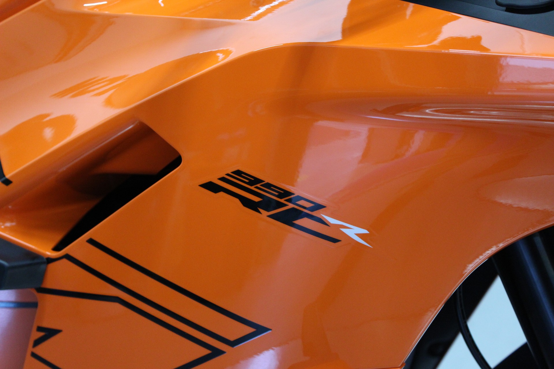 KTM 990 RC R-image-9