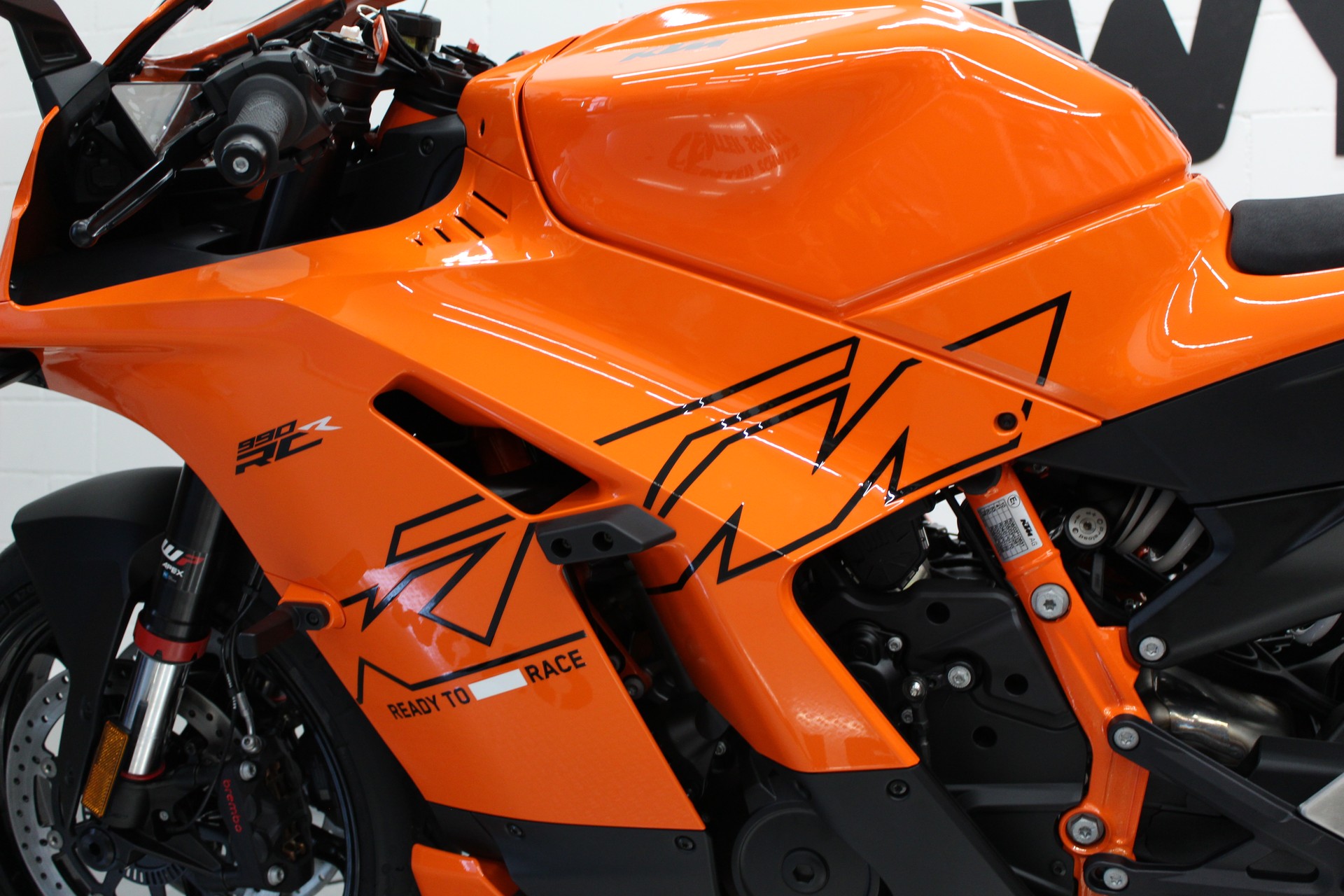 KTM 990 RC R-image-6
