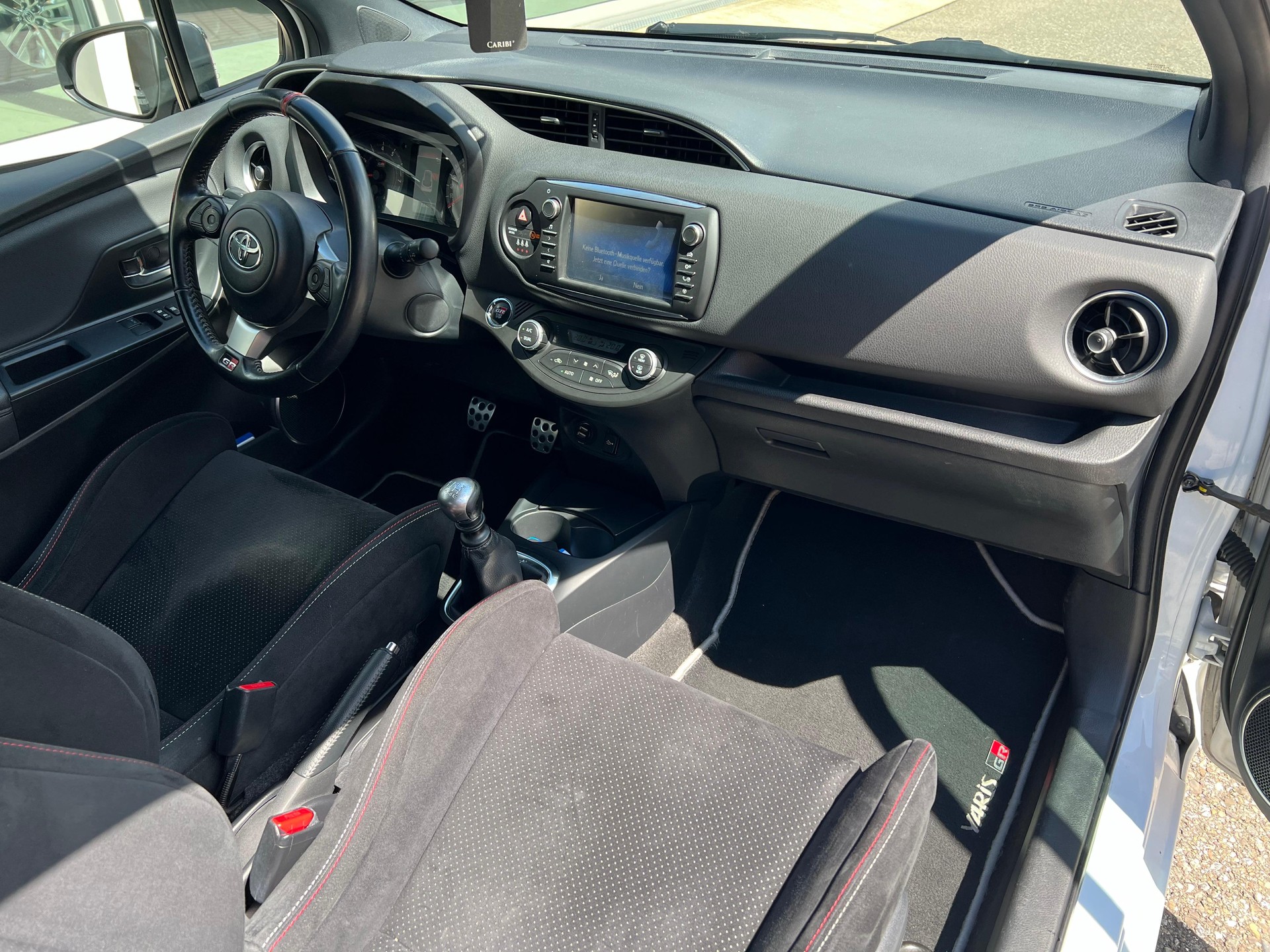 TOYOTA Yaris 1.8 VVT-i GRMN-image-10