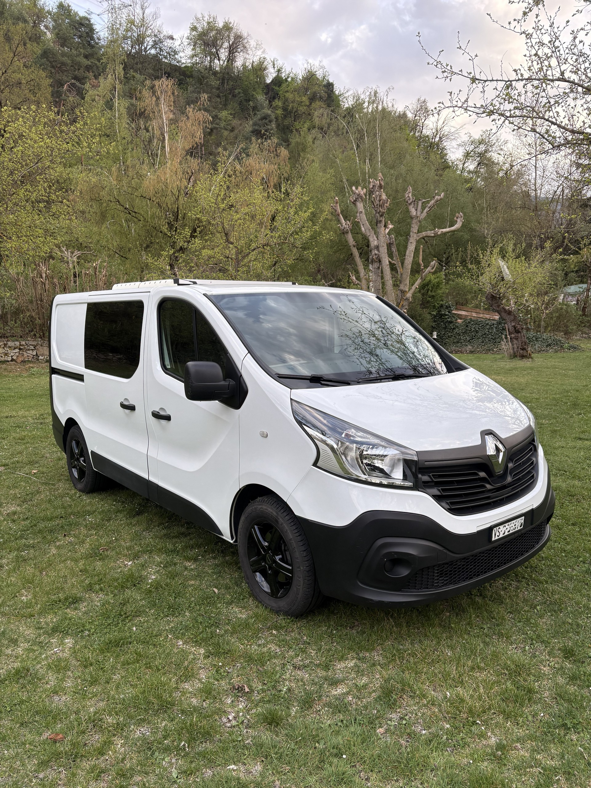 RENAULT TRAFIC