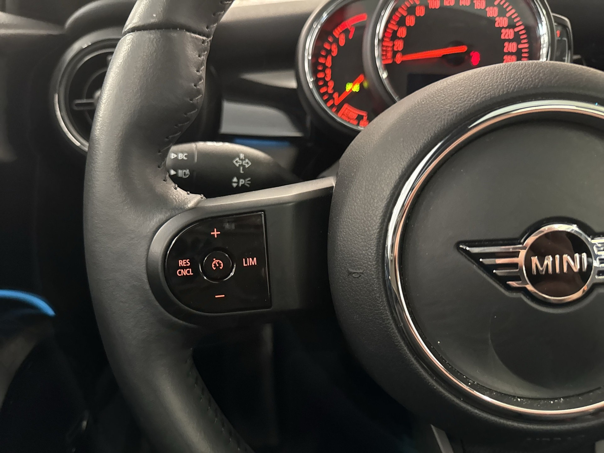 MINI Cooper S Steptronic DKG-image-14