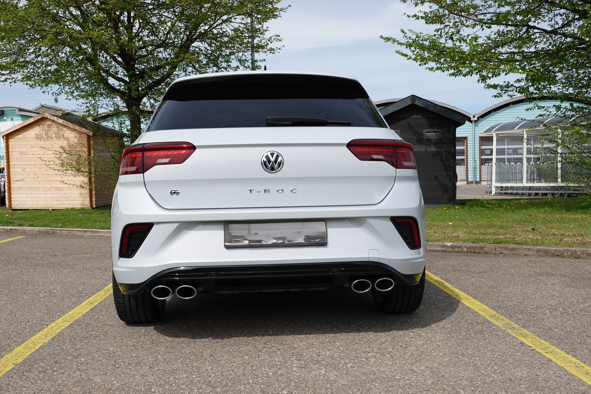VW 2.0 TSI R DSG 4motion-image-2