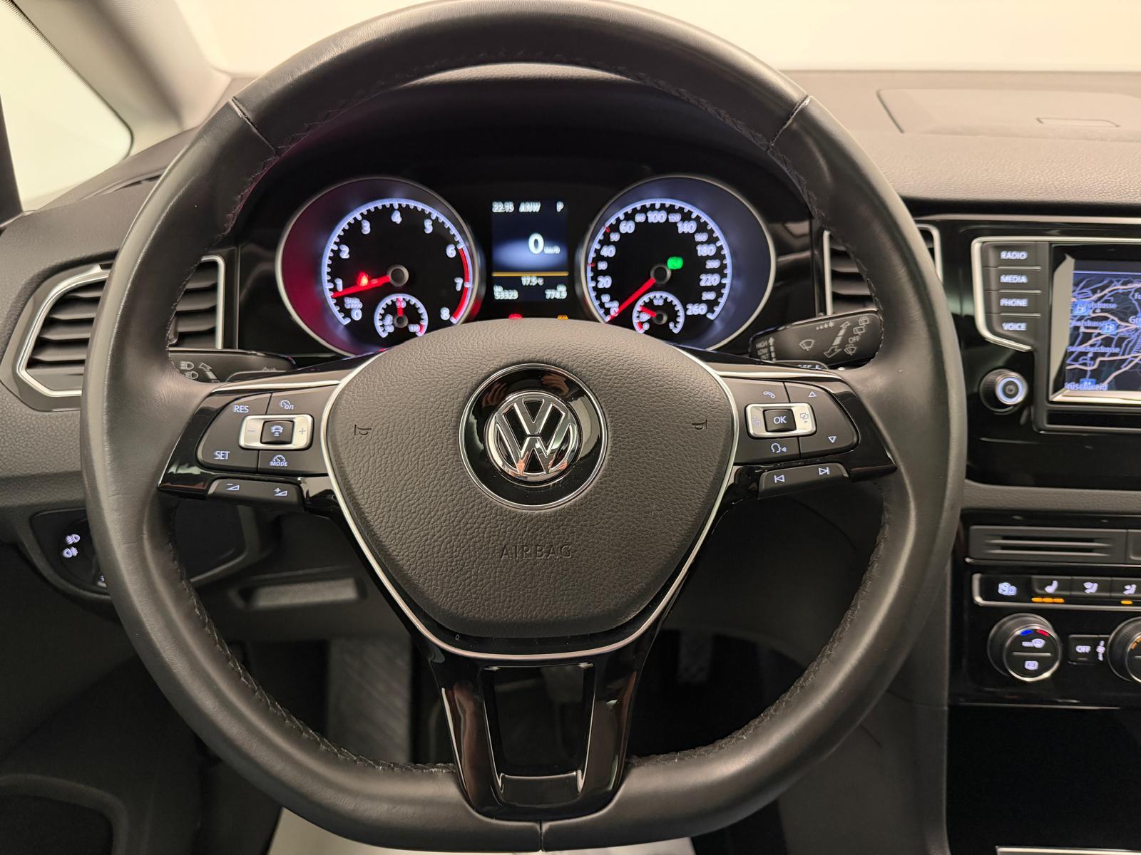 VW Golf VII Sportsvan 1.4 TSI 150 Highline DSG-image-14