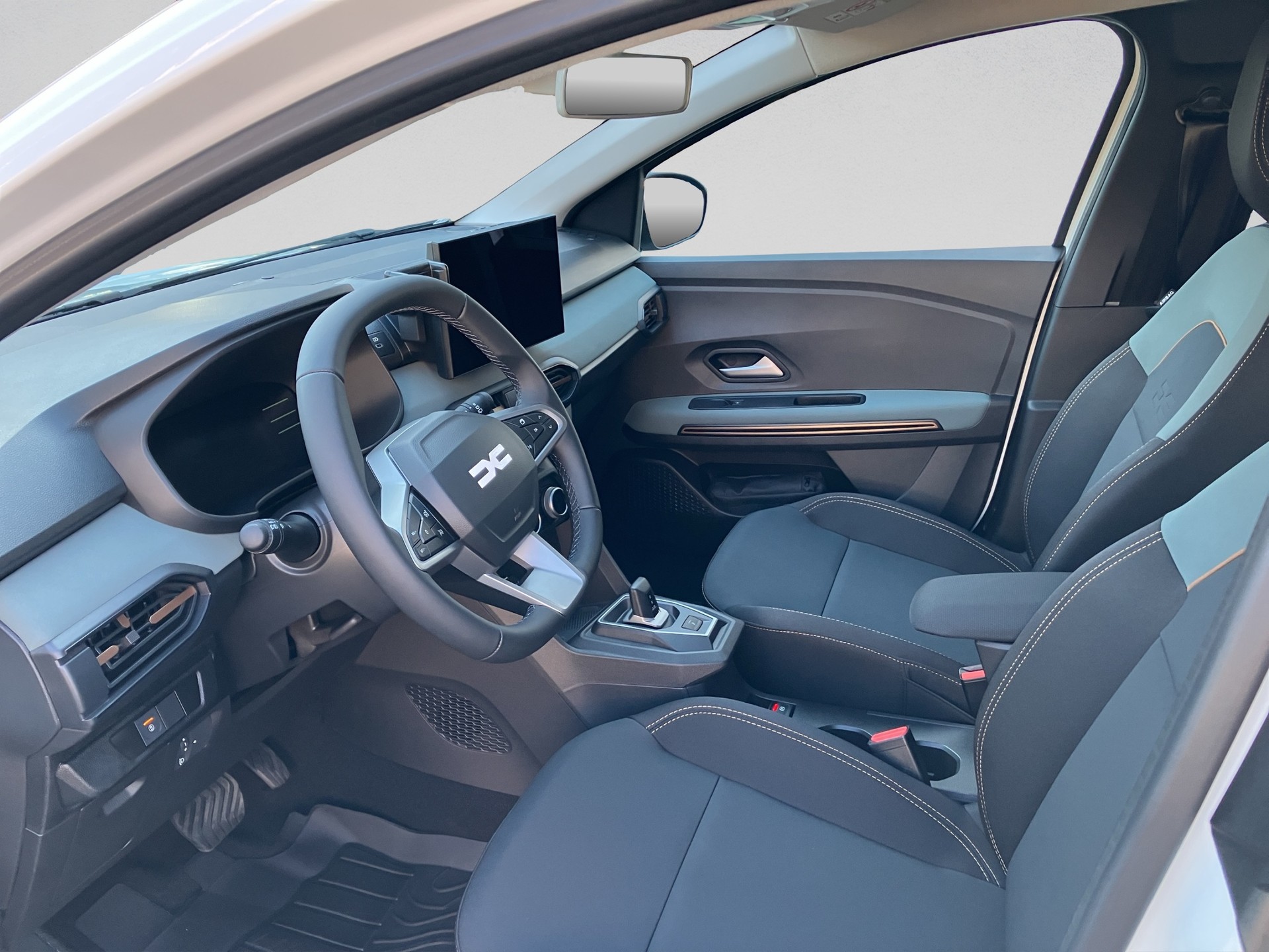 DACIA Jogger HEV 155 Extreme-image-8