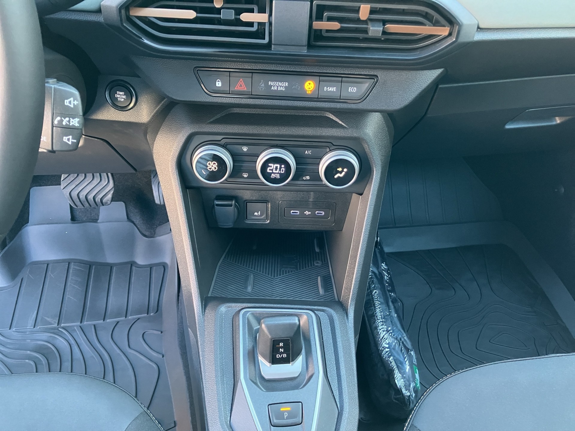 DACIA Jogger HEV 155 Extreme-image-11