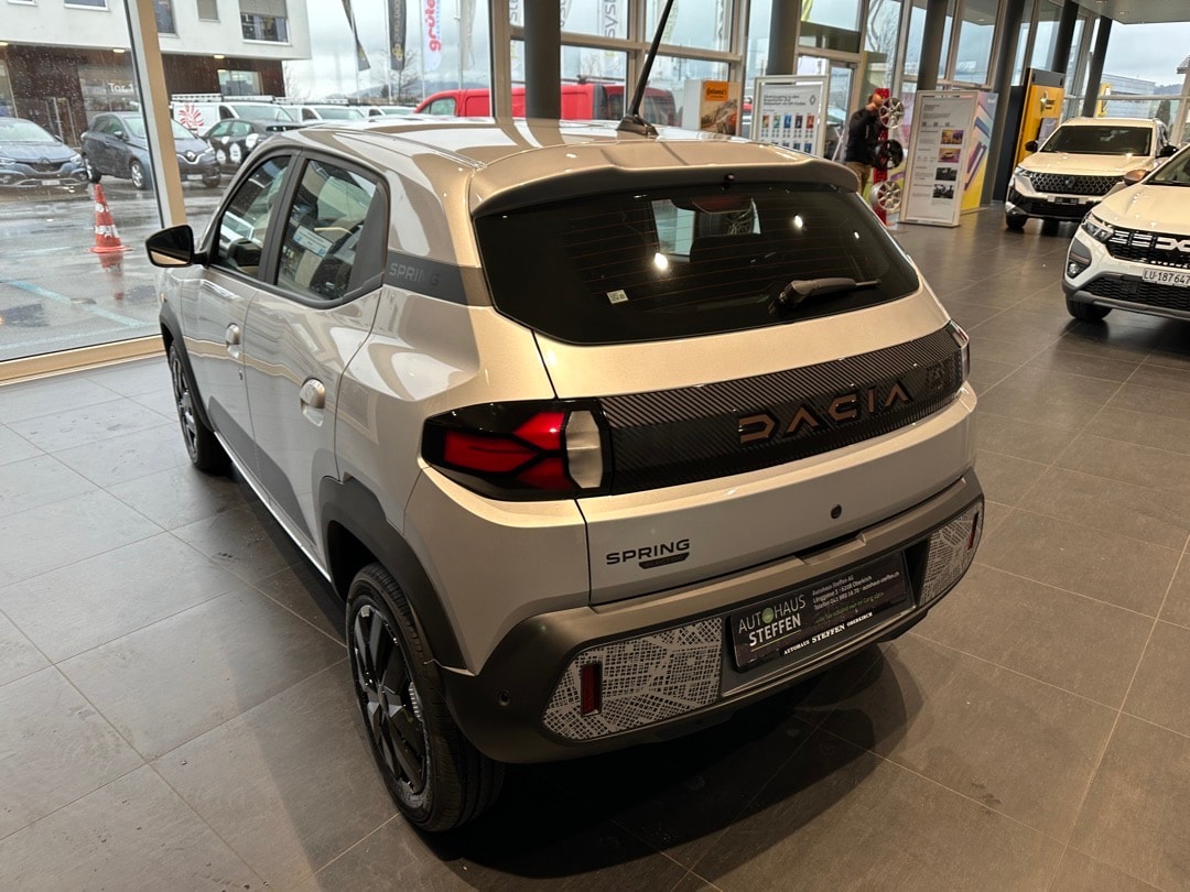 DACIA Spring 27 kWh Extreme-image-3
