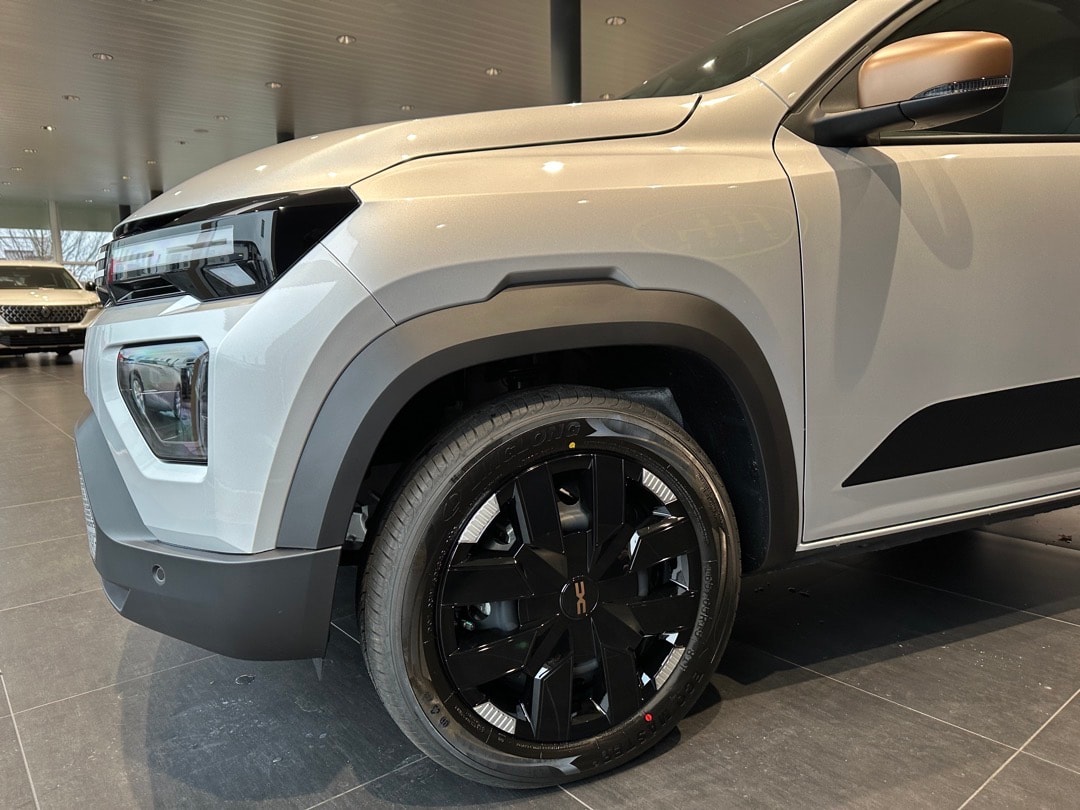 DACIA Spring 27 kWh Extreme-image-2