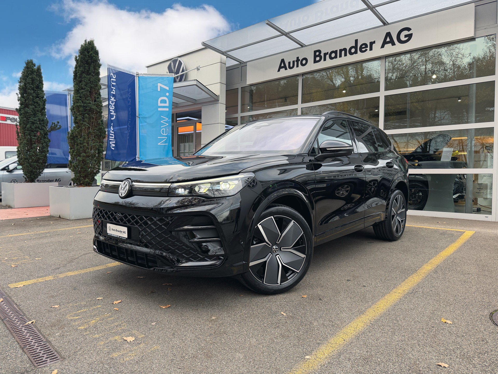 VW Tiguan 2.0 TSI DSG R-Line 4Motion