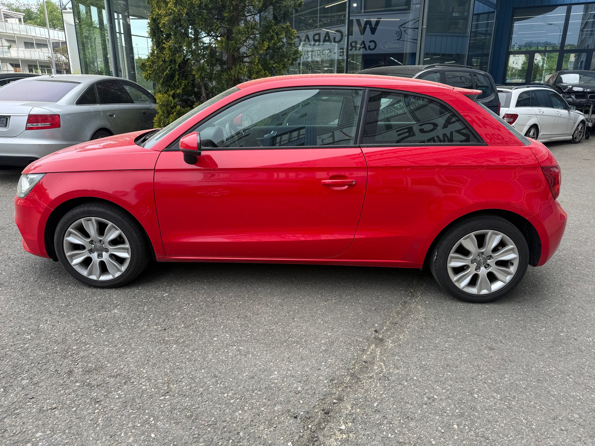 AUDI A1 1.6 TDI Attraction DSG-image-7