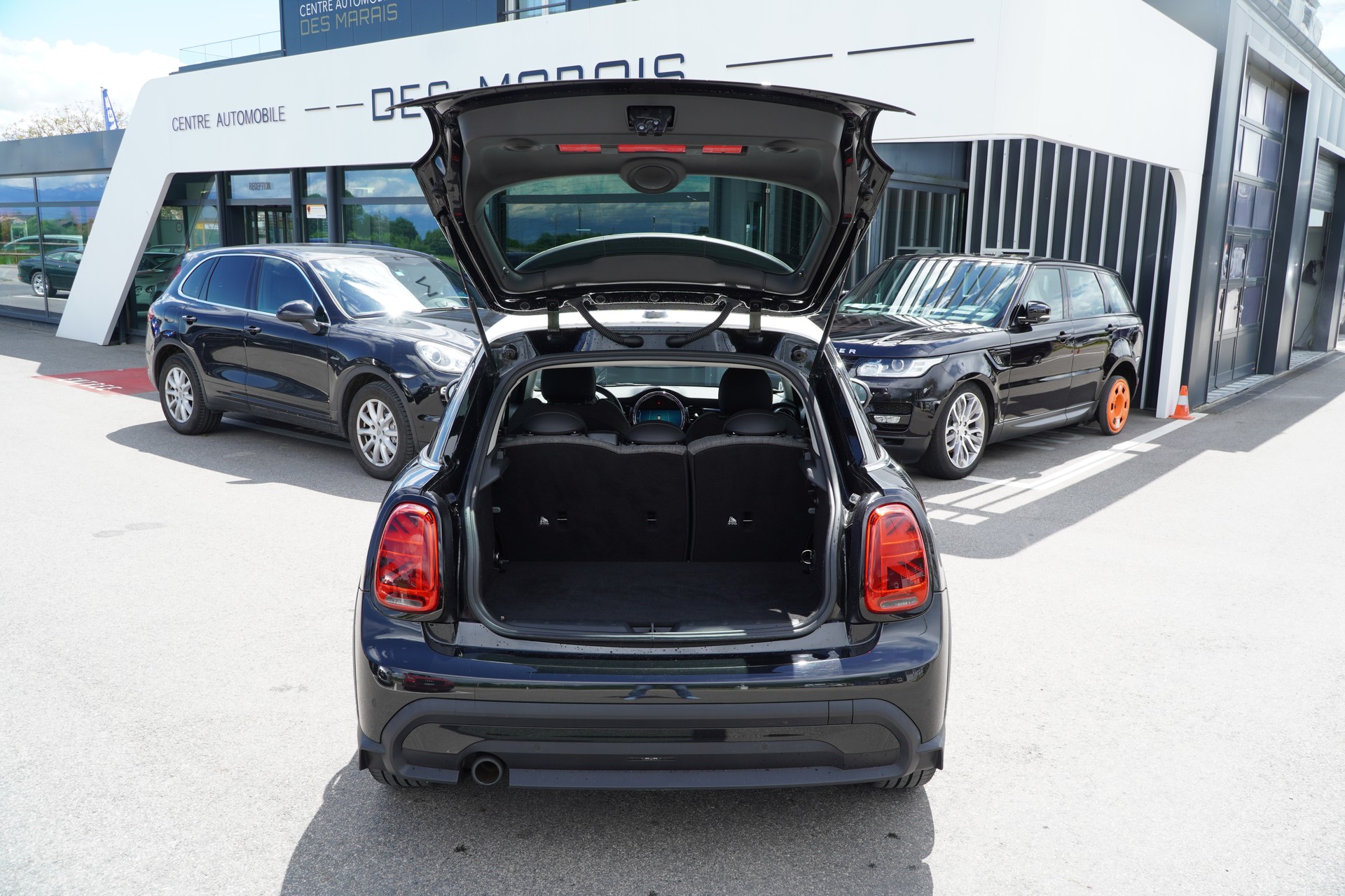MINI Cooper 5door F55 Steptronic DKG-image-27