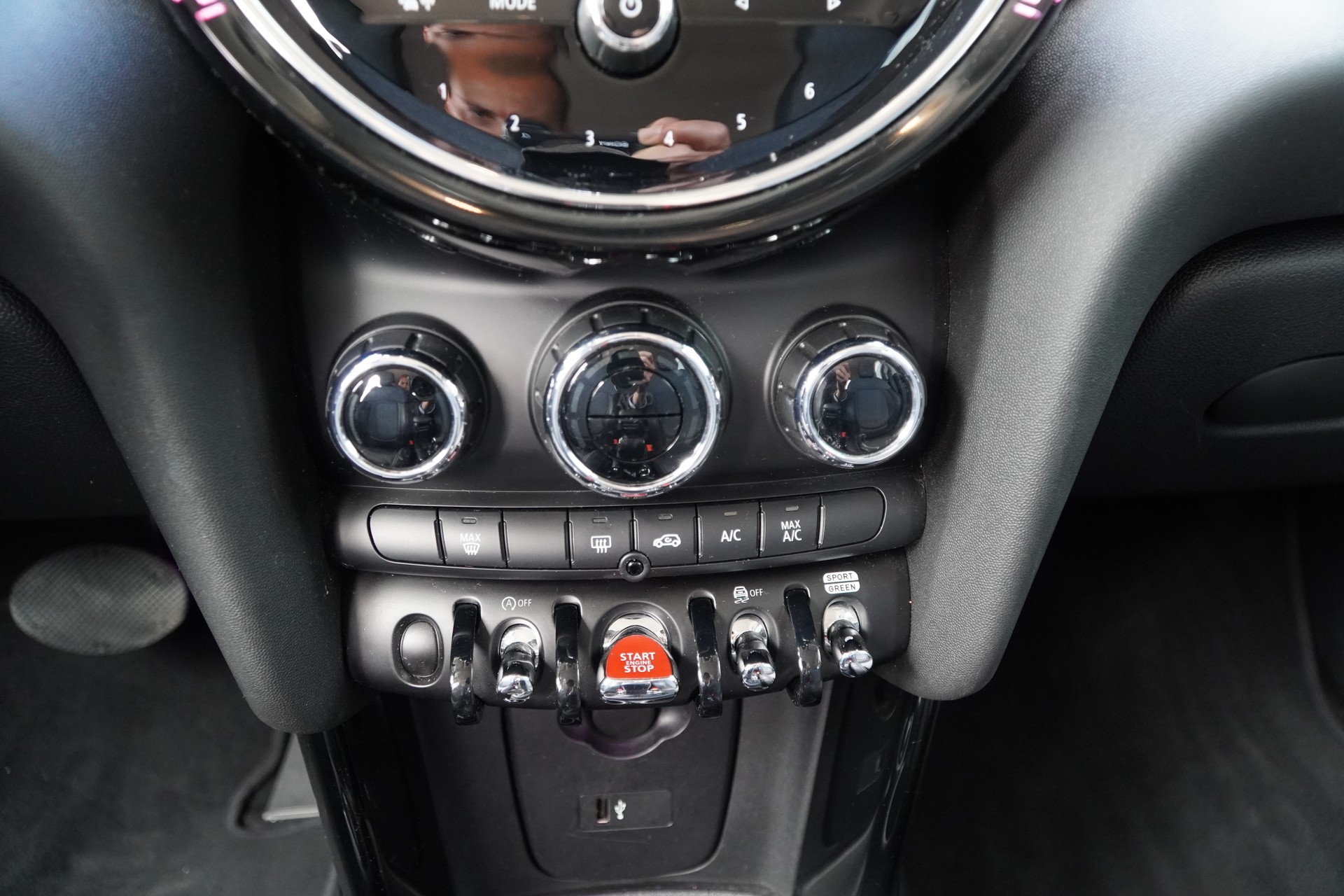 MINI Cooper 5door F55 Steptronic DKG-image-13