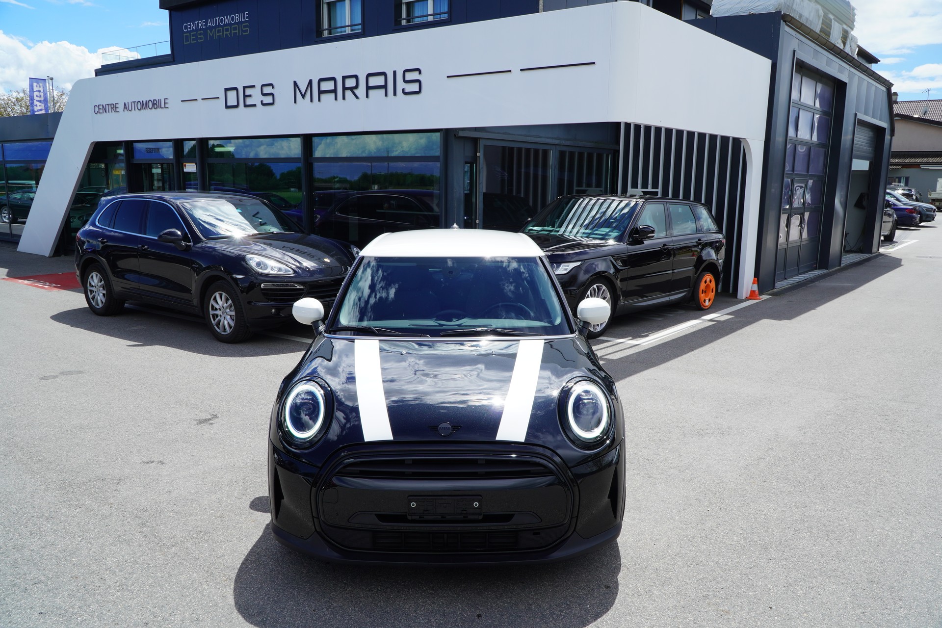 MINI Cooper 5door F55 Steptronic DKG-showroom-element-2