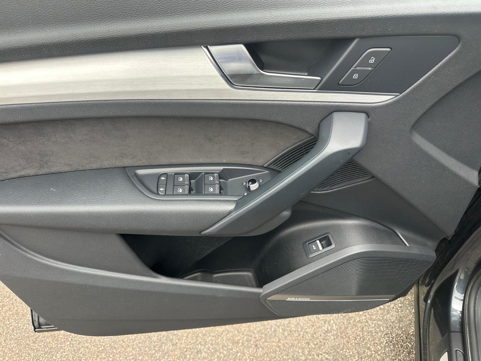 AUDI Q5 45 TDI sport quattro tiptronic-image-13