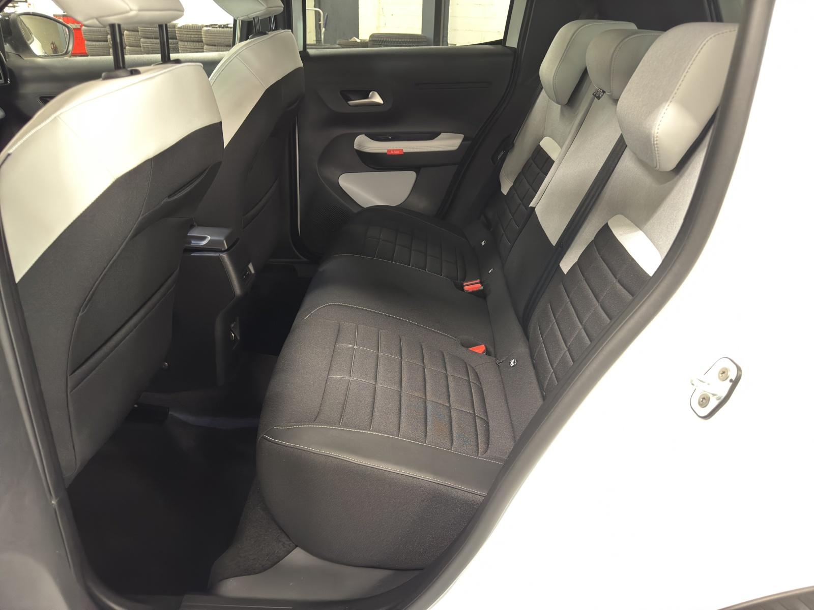 CITROEN C3 1.2 Hybrid Edition Tricolore Automat-image-16